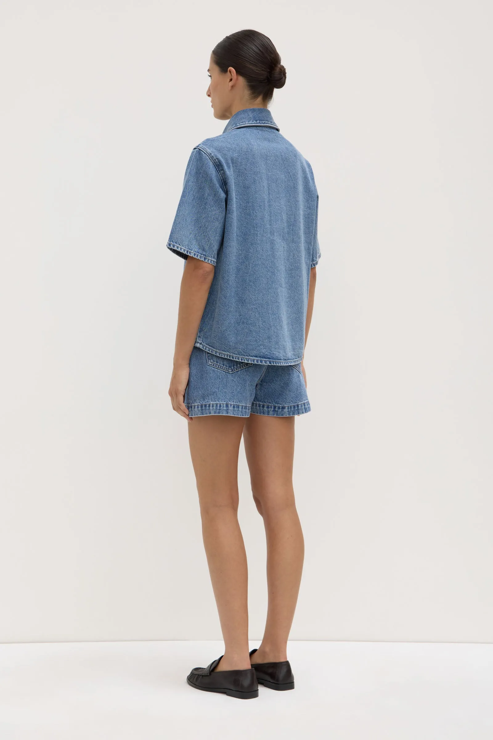 Boxy Denim Short Sleeve Shirt Oversized style