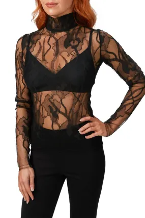 Seasonal Essentials Petra Lace Top In Black