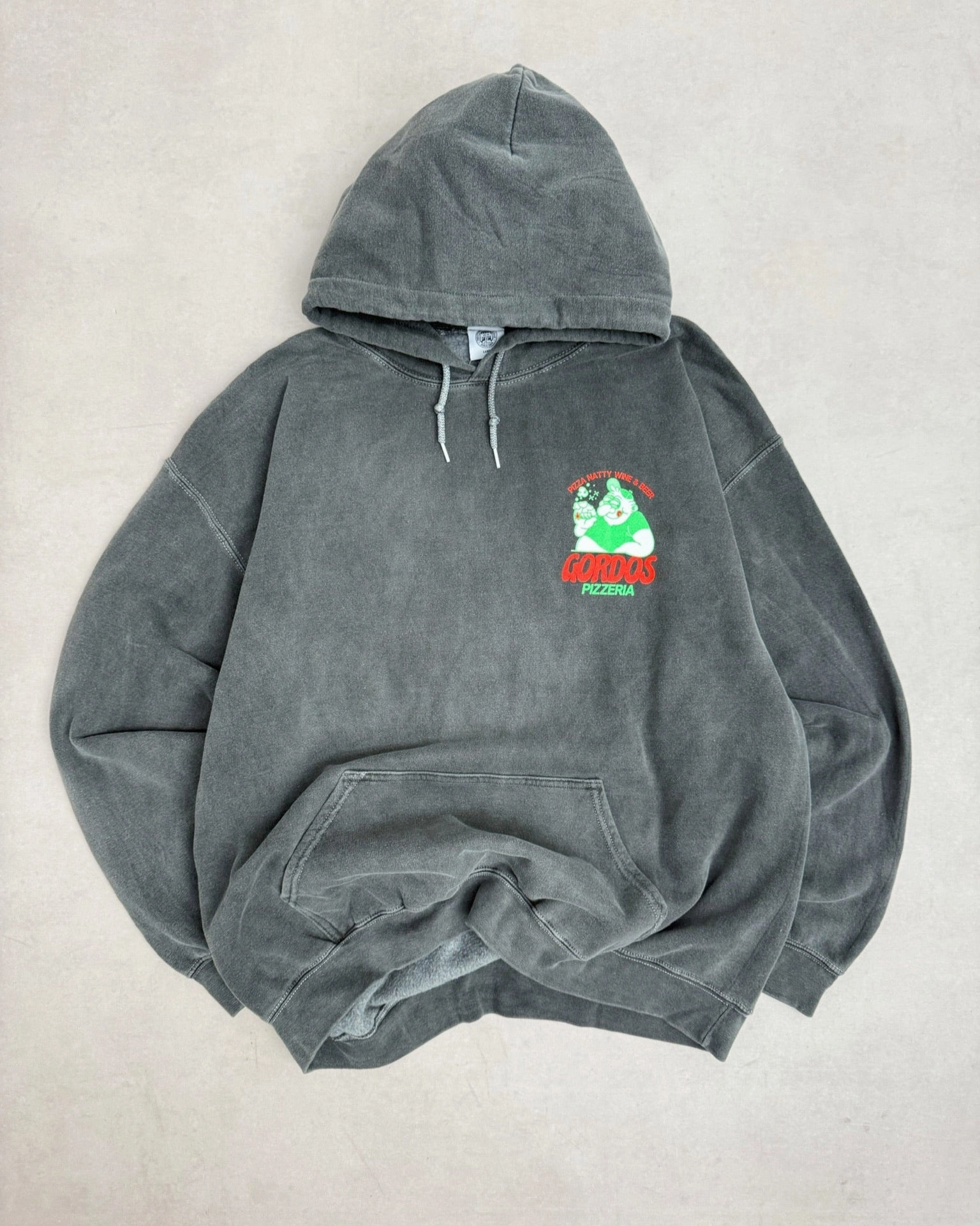 Water resistant coating Relaxed Look World Famous Gordos 'Legalize Marinara' Washed Hoodie - Black