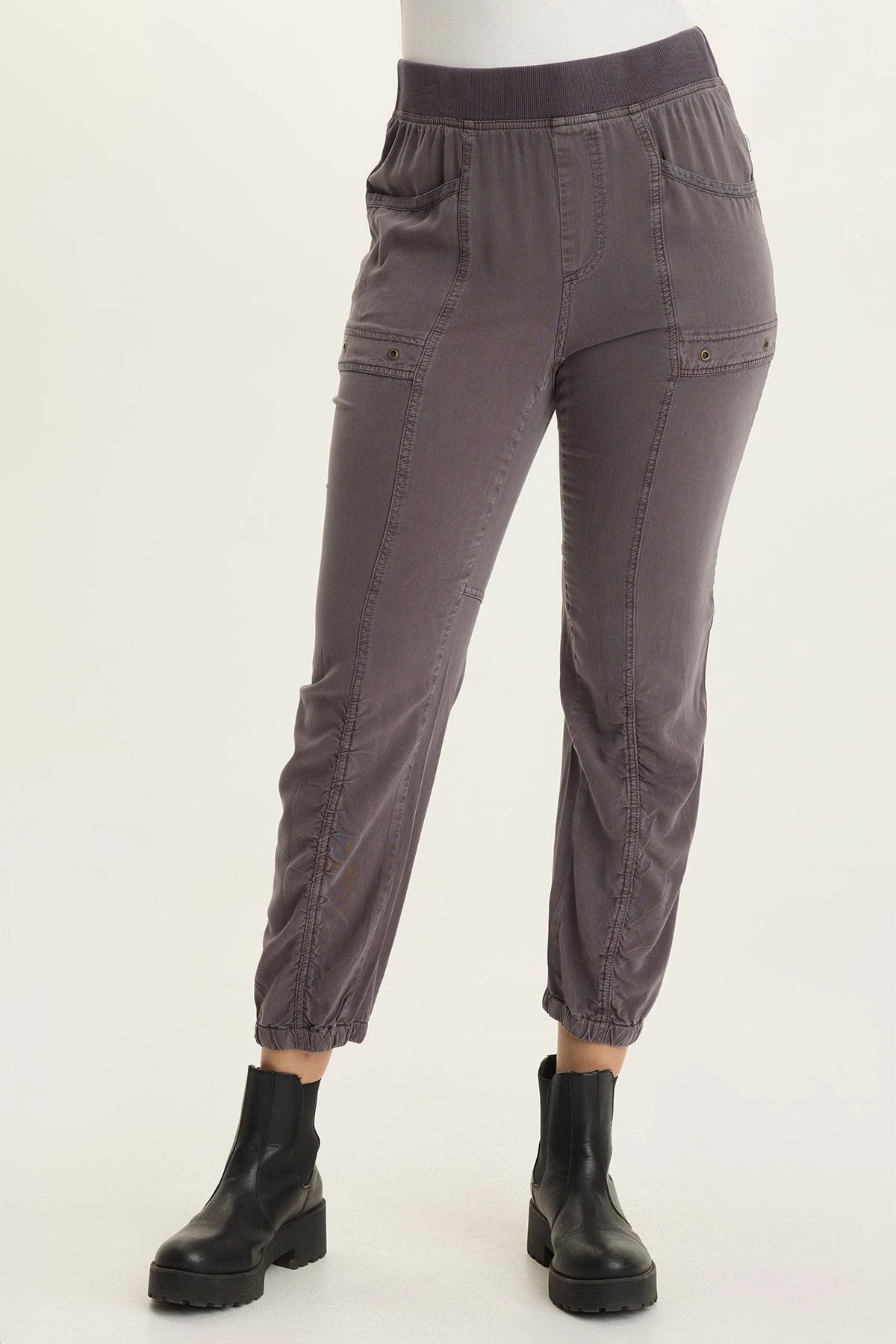 Squire Twill Banded Hem Casual Pant Effortless Movement