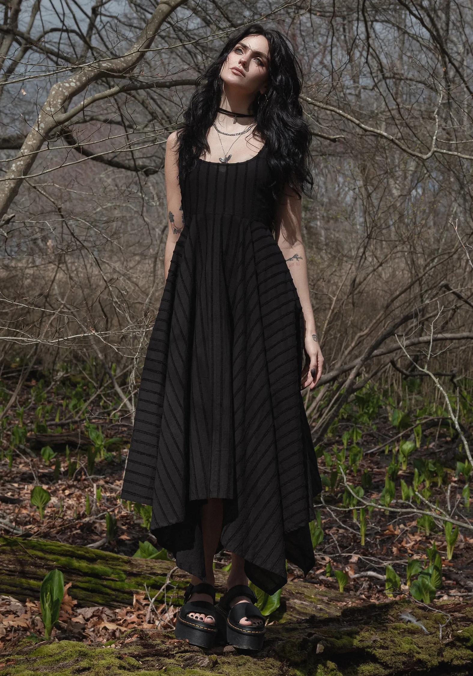 Comfortable Design Wear Tonal-Stitching Blythe Handkerchief Hem Midaxi Dress