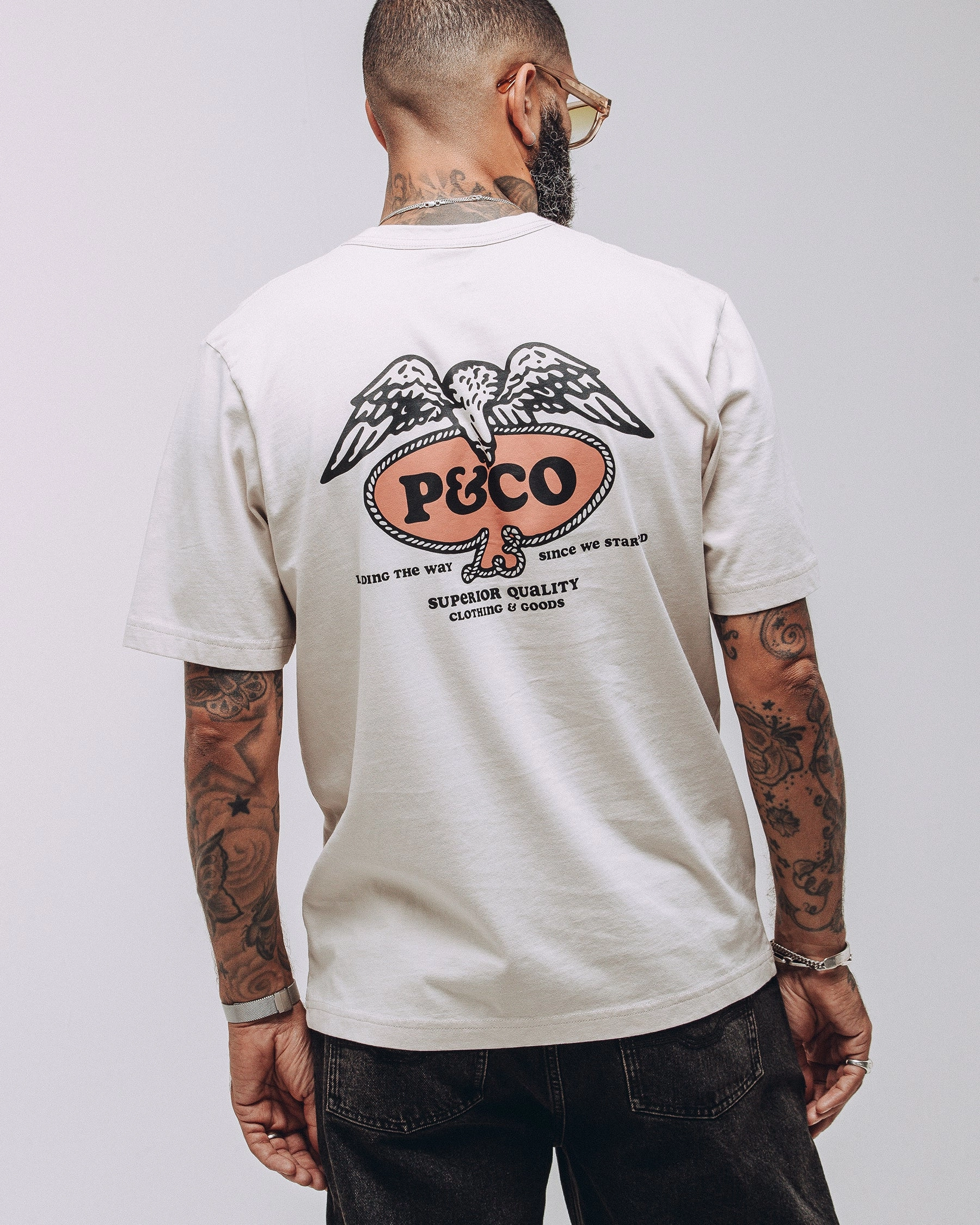 Minimal Look Non Irritating Seams Superior Quality T-Shirt - Bone