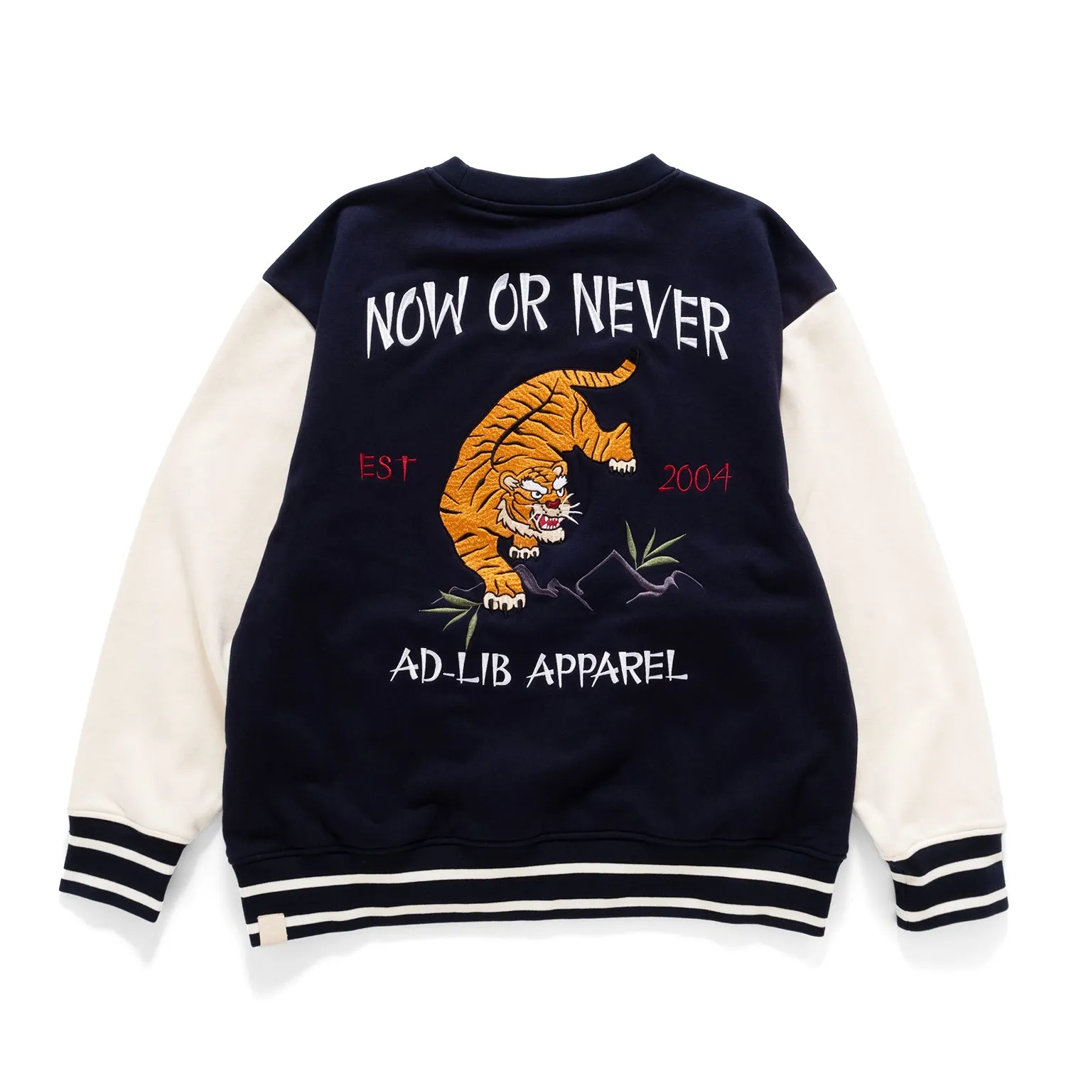 Knitwear Design Trendy Comfort (SW484) Tiger Embroidery Souvenir Sweater