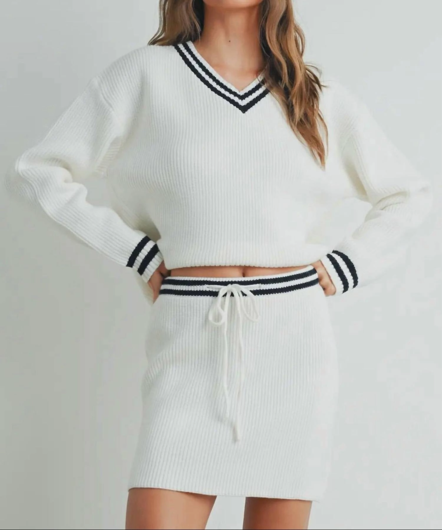 Classic Crew Neck Winter Layering Sweater Top And Skirt In Ivory/black