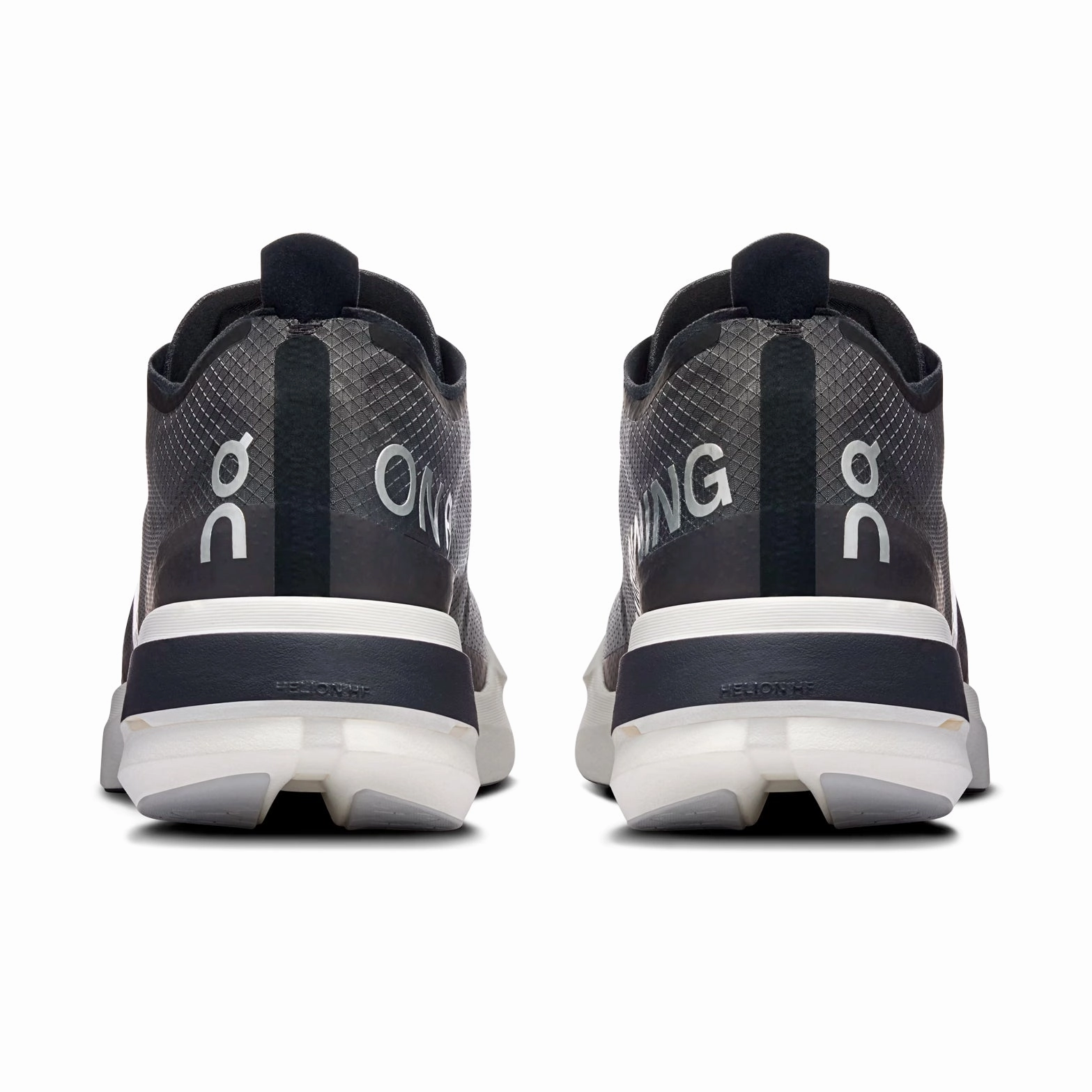 Men's Cloudboom Strike Black / White Cushioned Ankle pre - run