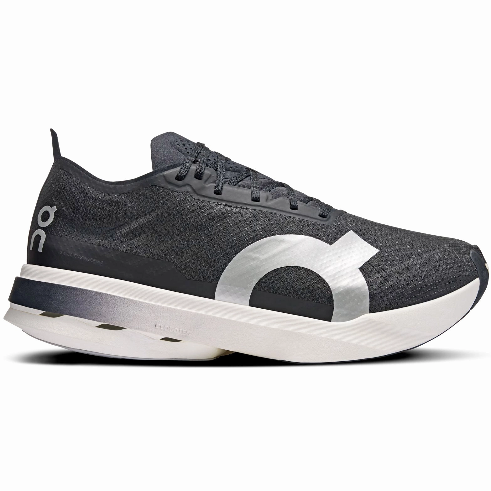 Men's Cloudboom Strike Black / White Reliable Performance