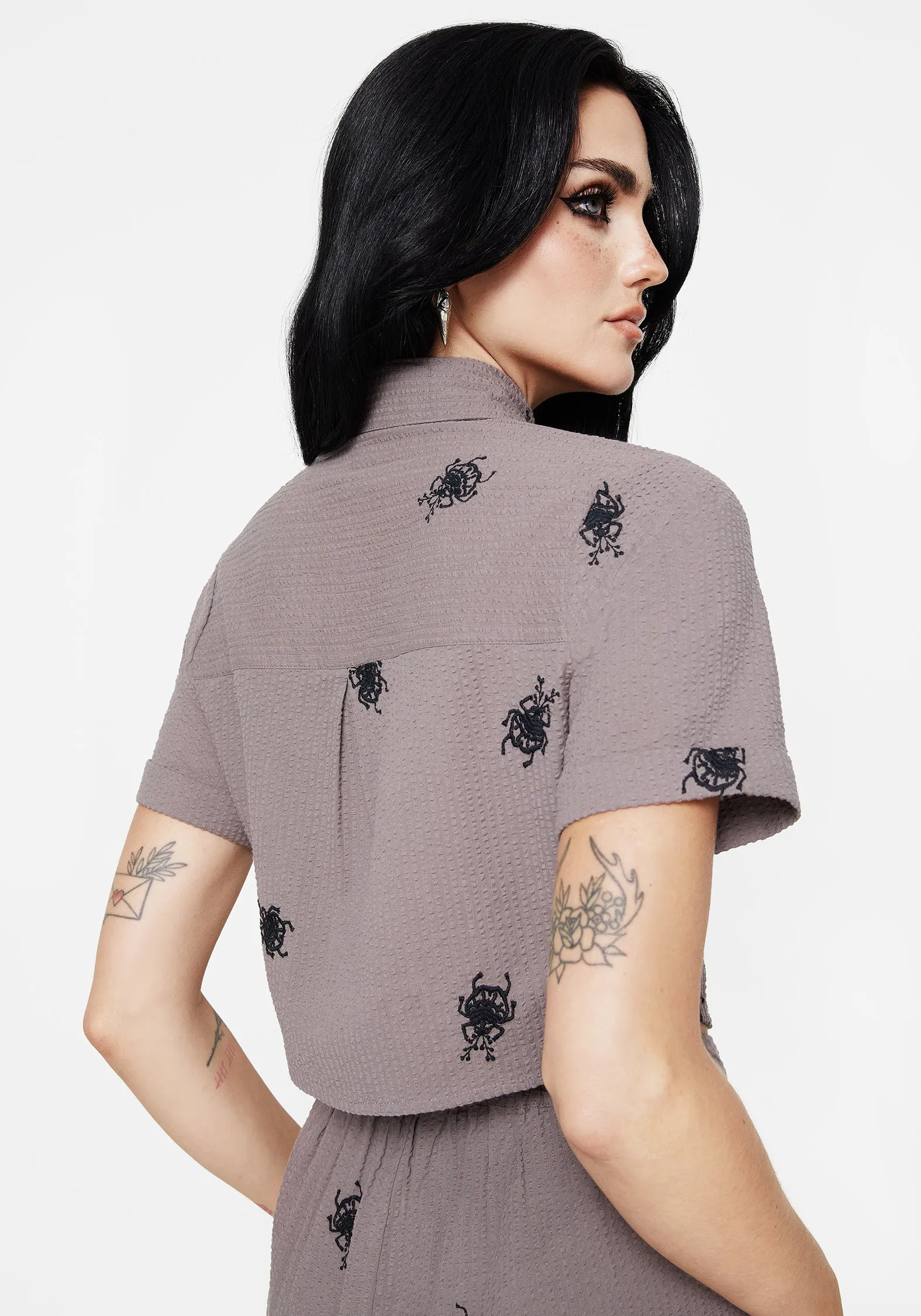 Versatile Look Stag Beetle Embroidered Button Up Shirt