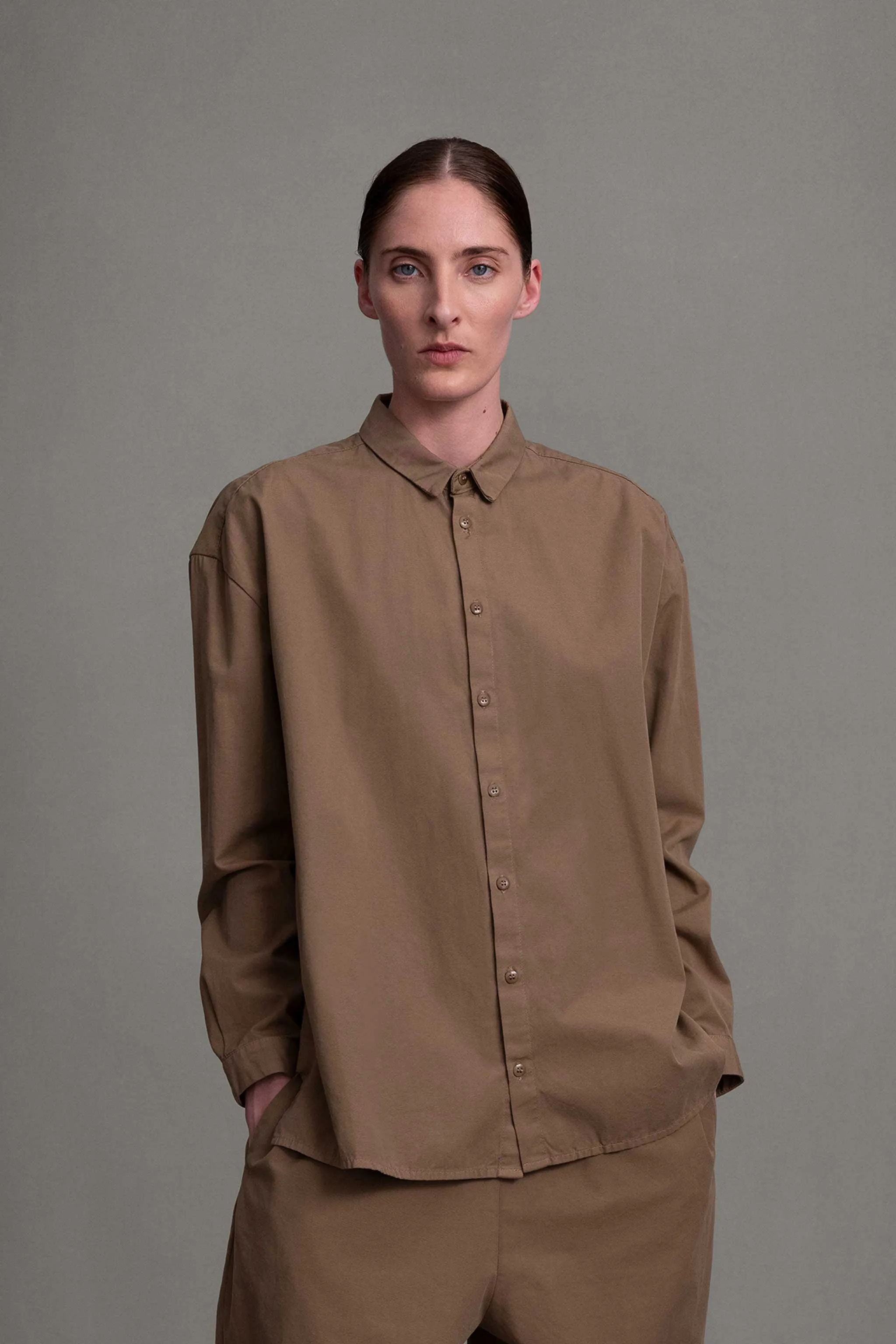 THE DRAUGHTSMAN SHIRT / FINE CANVAS CARDAMOM Durable Buttons