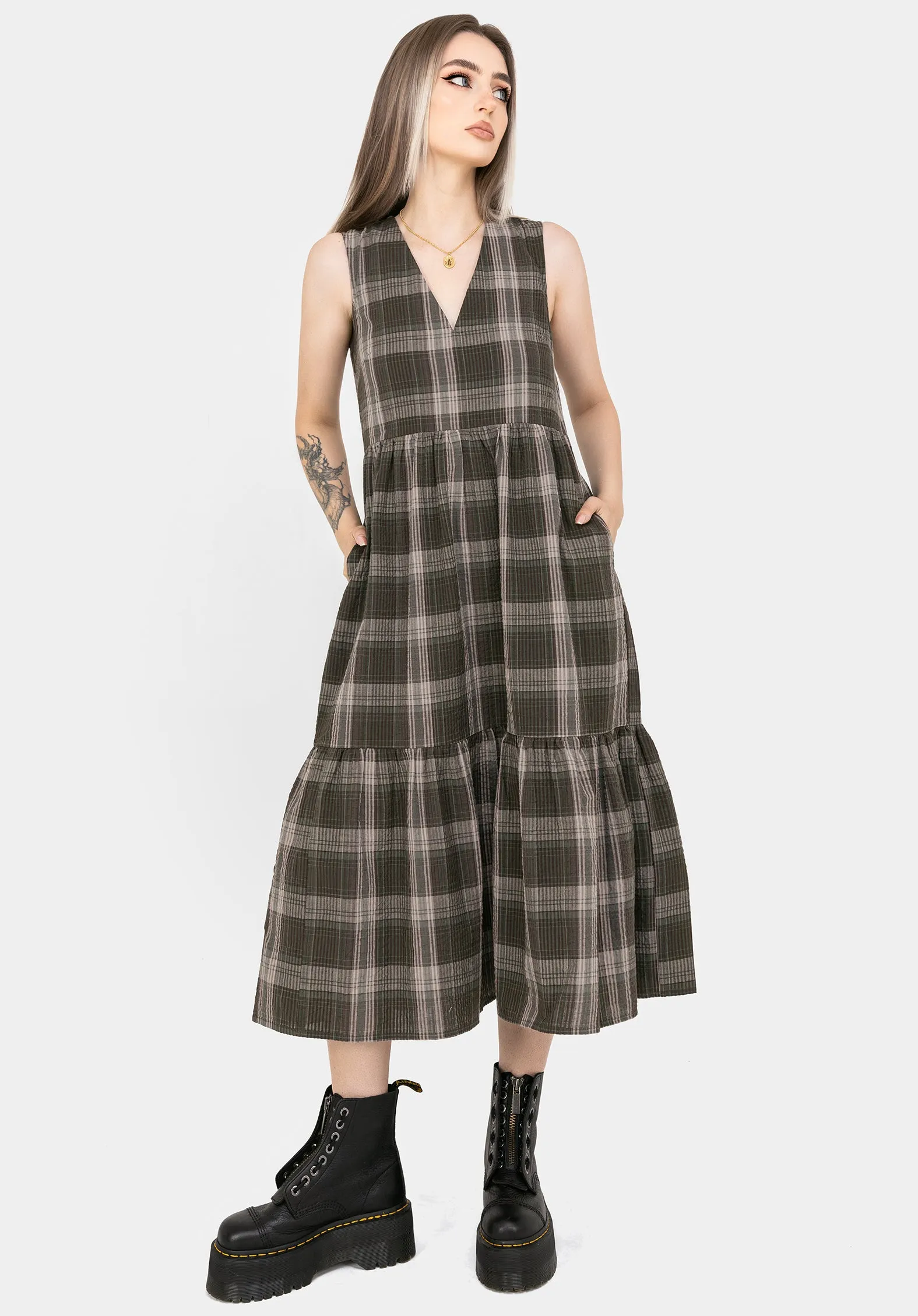 Timeless Edge Clara Cotton Check Sleeveless Tiered Smock Midi Dress