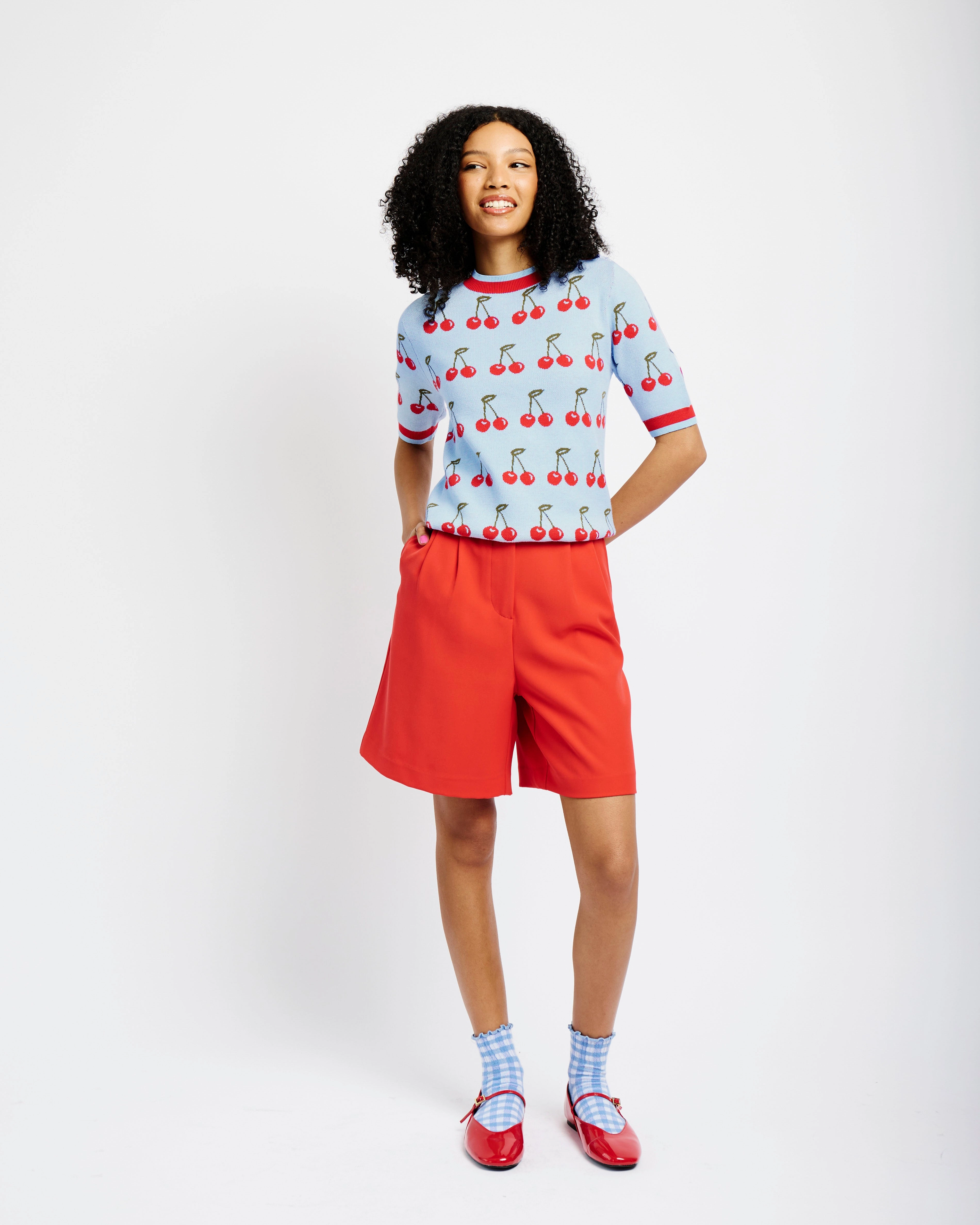 Flexible Movement Urban Mood Tailored Pleat Front Short in Red