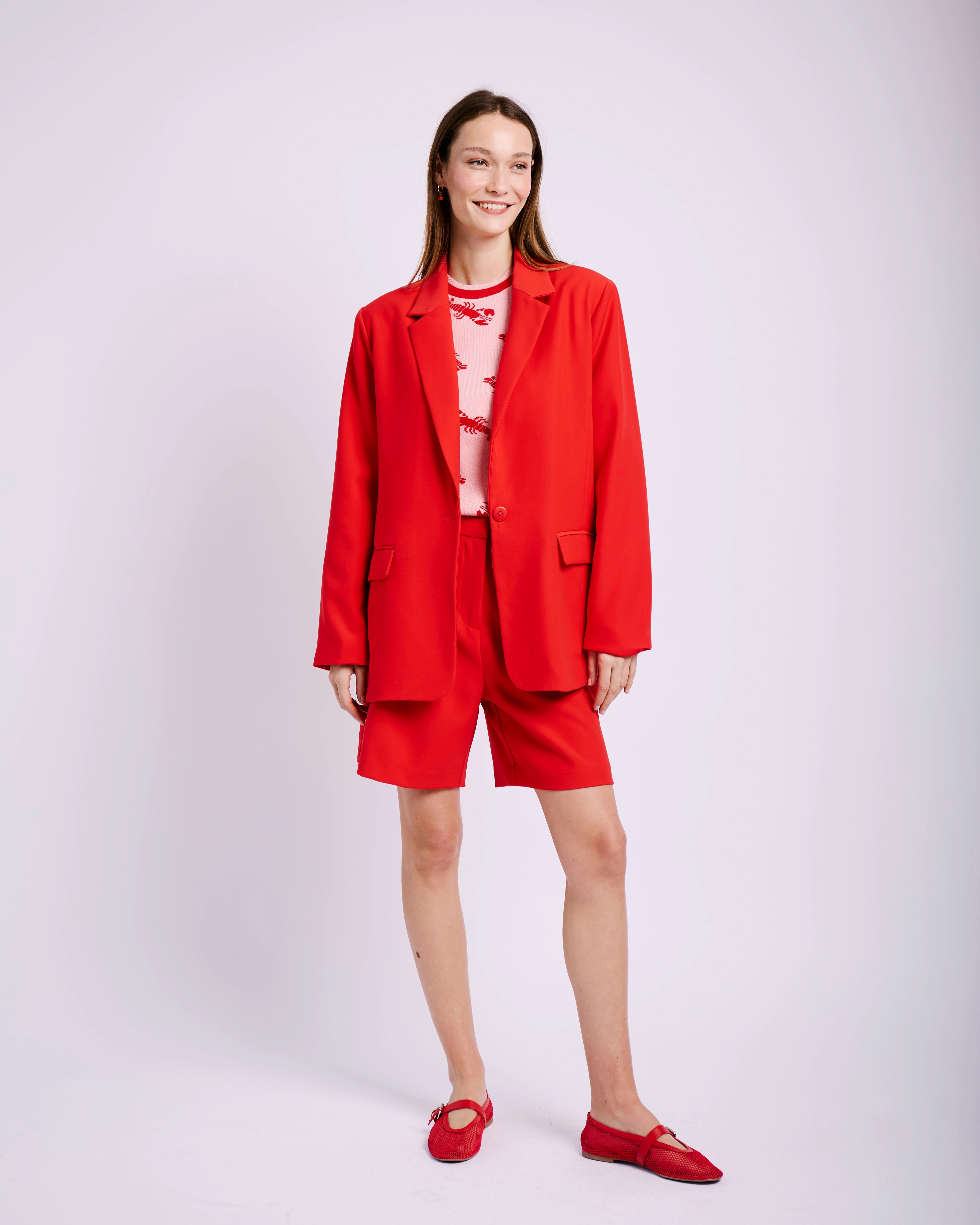 Stretch Tech Tailored Pleat Front Short in Red