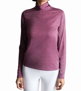 Take-Out Turtleneck Shirt In Wine Layered Style