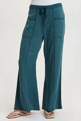 Quick Slip Tarla Twill Dropped Pocket Wide Leg Pant
