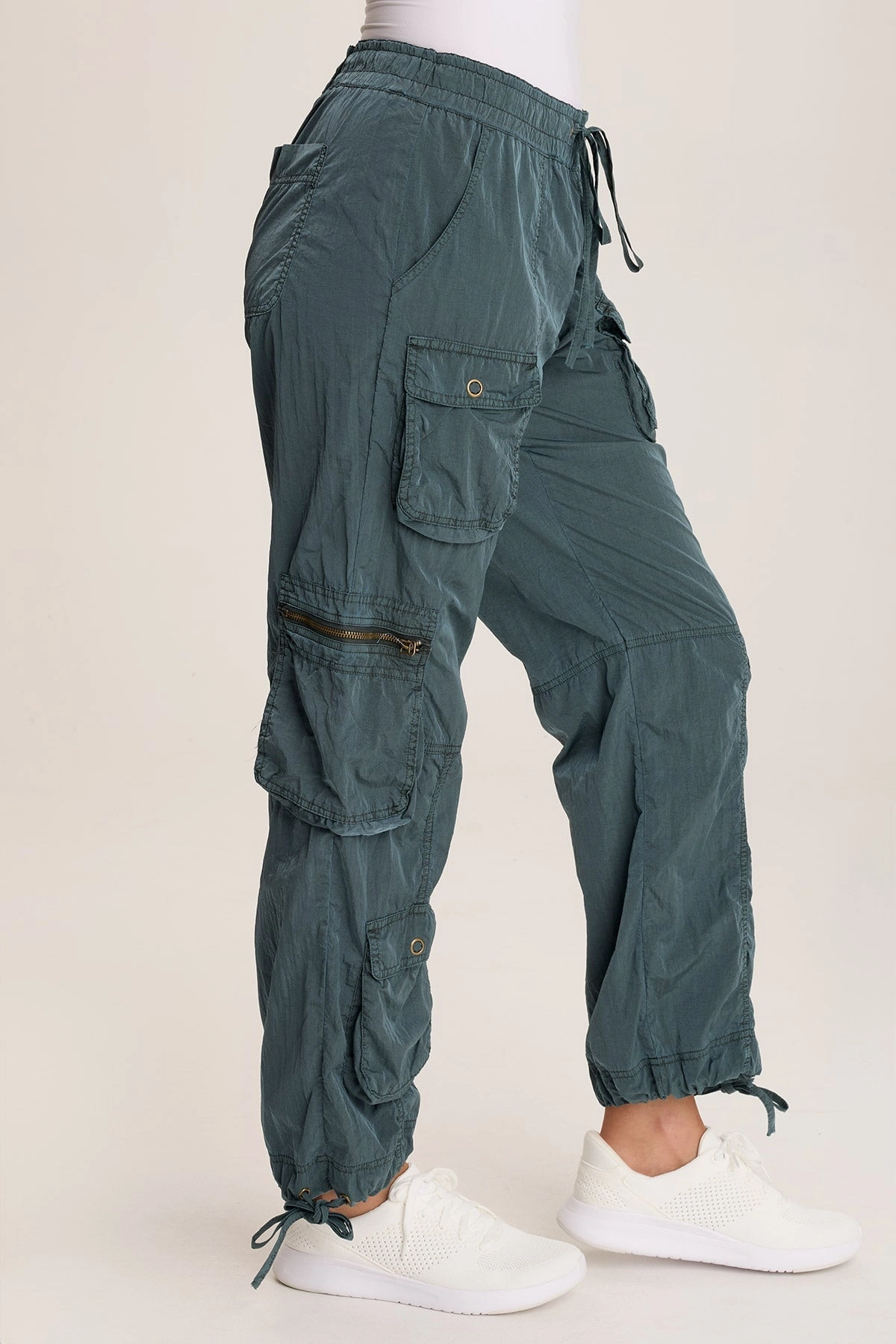 Minimal Fit Yukio Cargo Athletic Pant