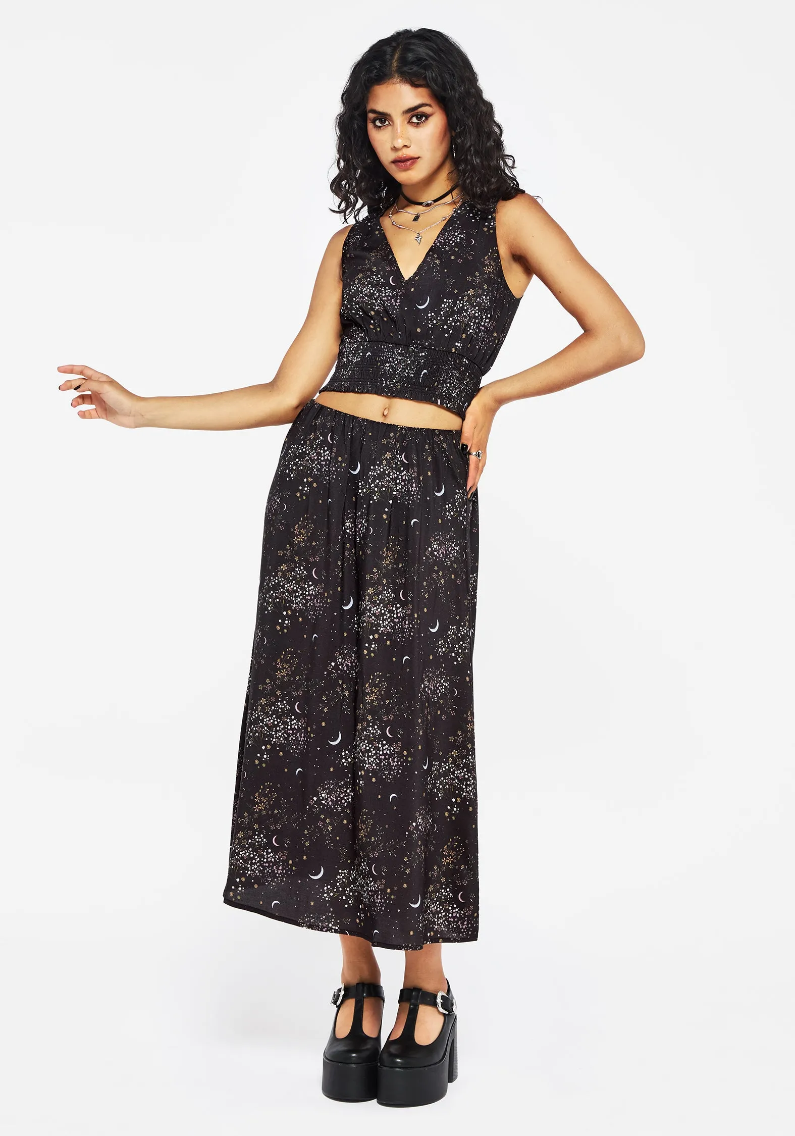 Peaseblossom Celestial Midi Skirt Outfit Lookbook Outdoor Outfit
