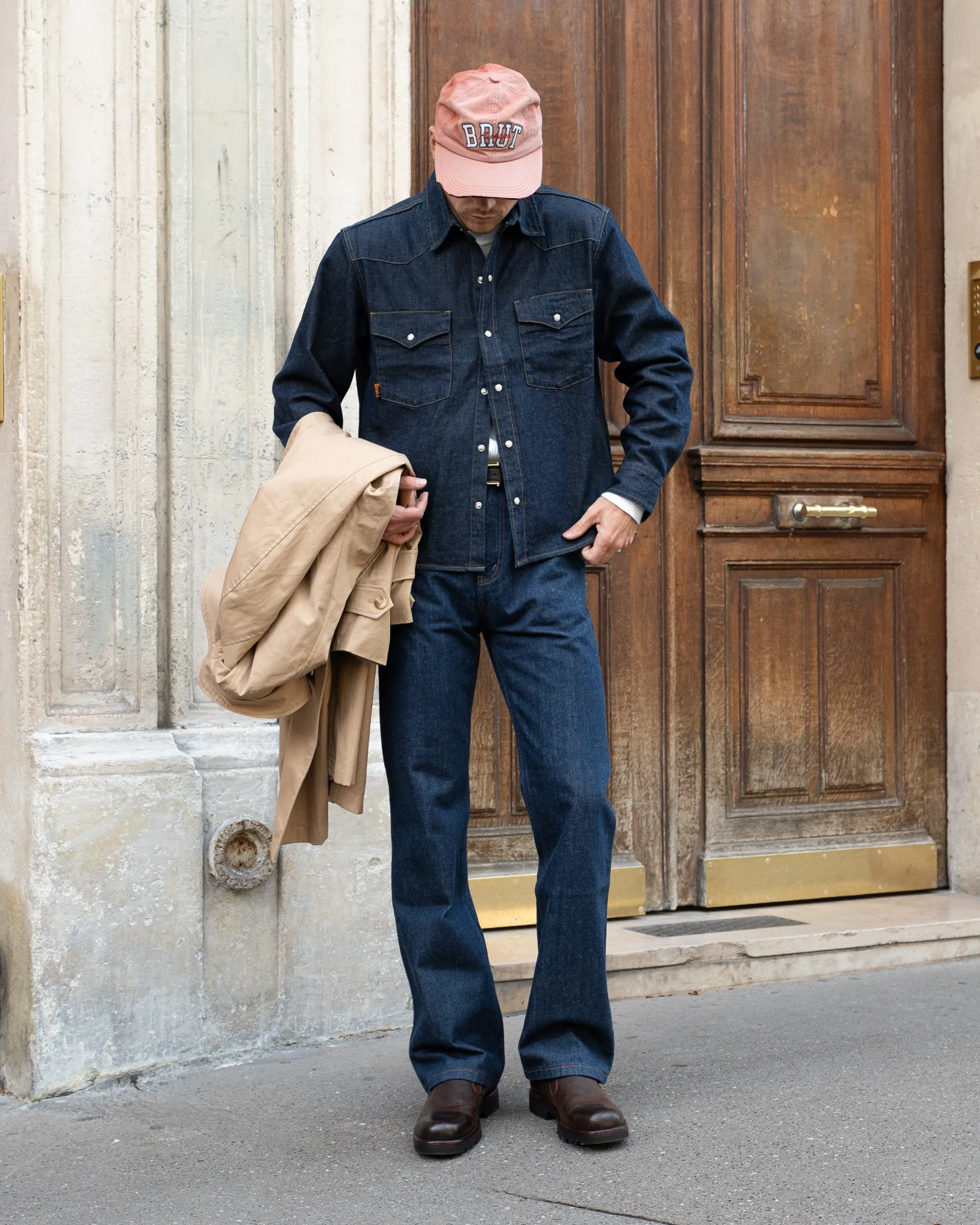 THE CROPPED DENIM SHIRT Moisture Management Tech Twill Weave