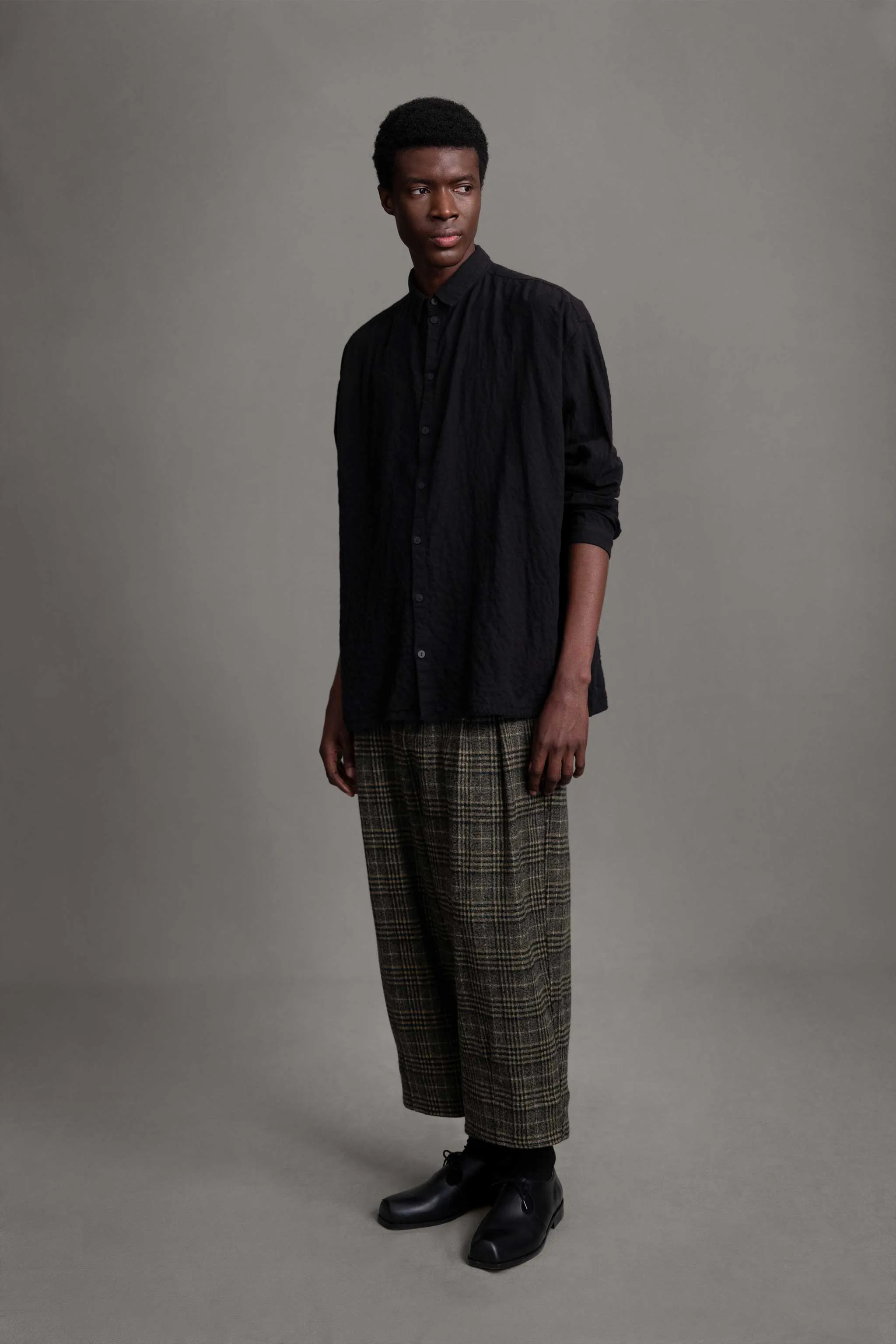 THE DRAUGHTSMAN SHIRT / WRINKLED TWILL FLINT Polished Finish Sleepwear