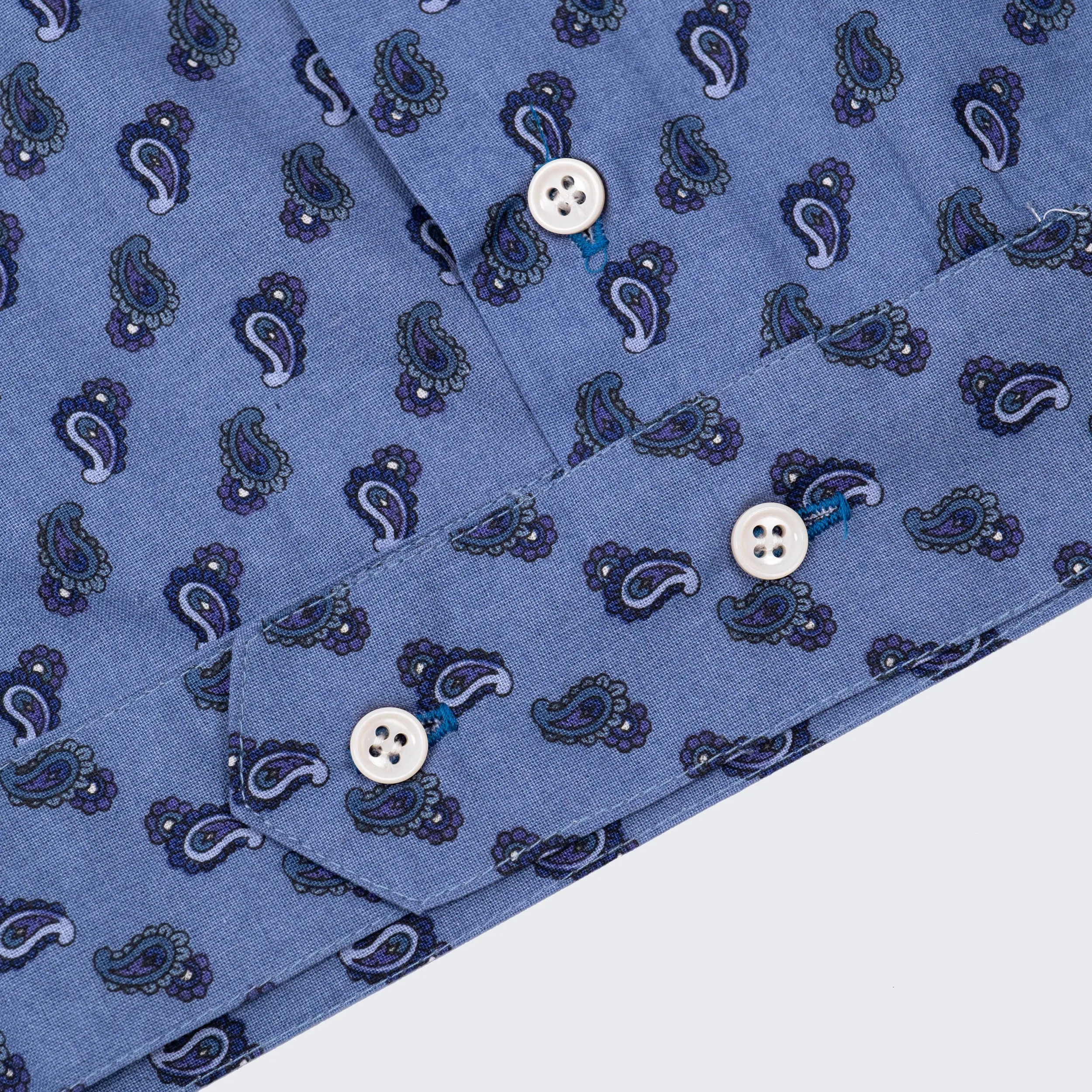 THE PROVENCAL SHIRT Timeless elegance