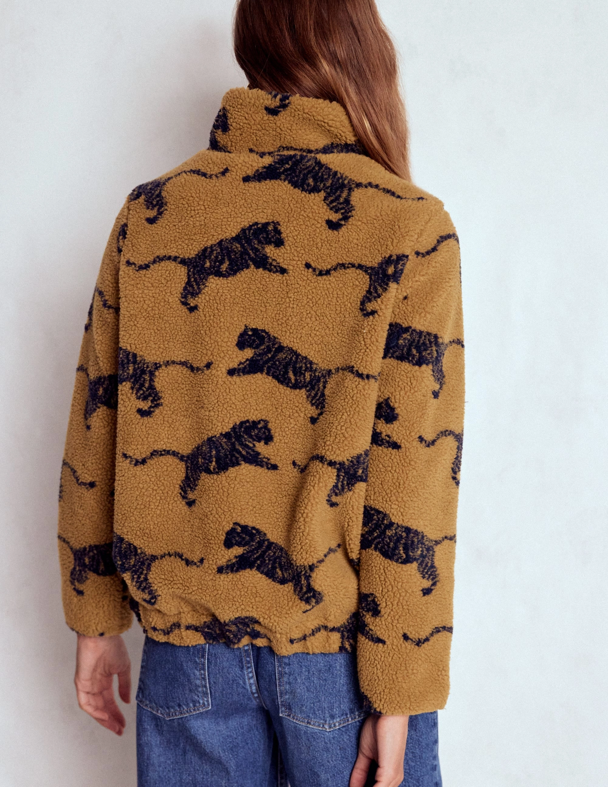 Westminster Borg Jacket-Hazelnut Brown, Leaping Tiger Functional Layer Piece