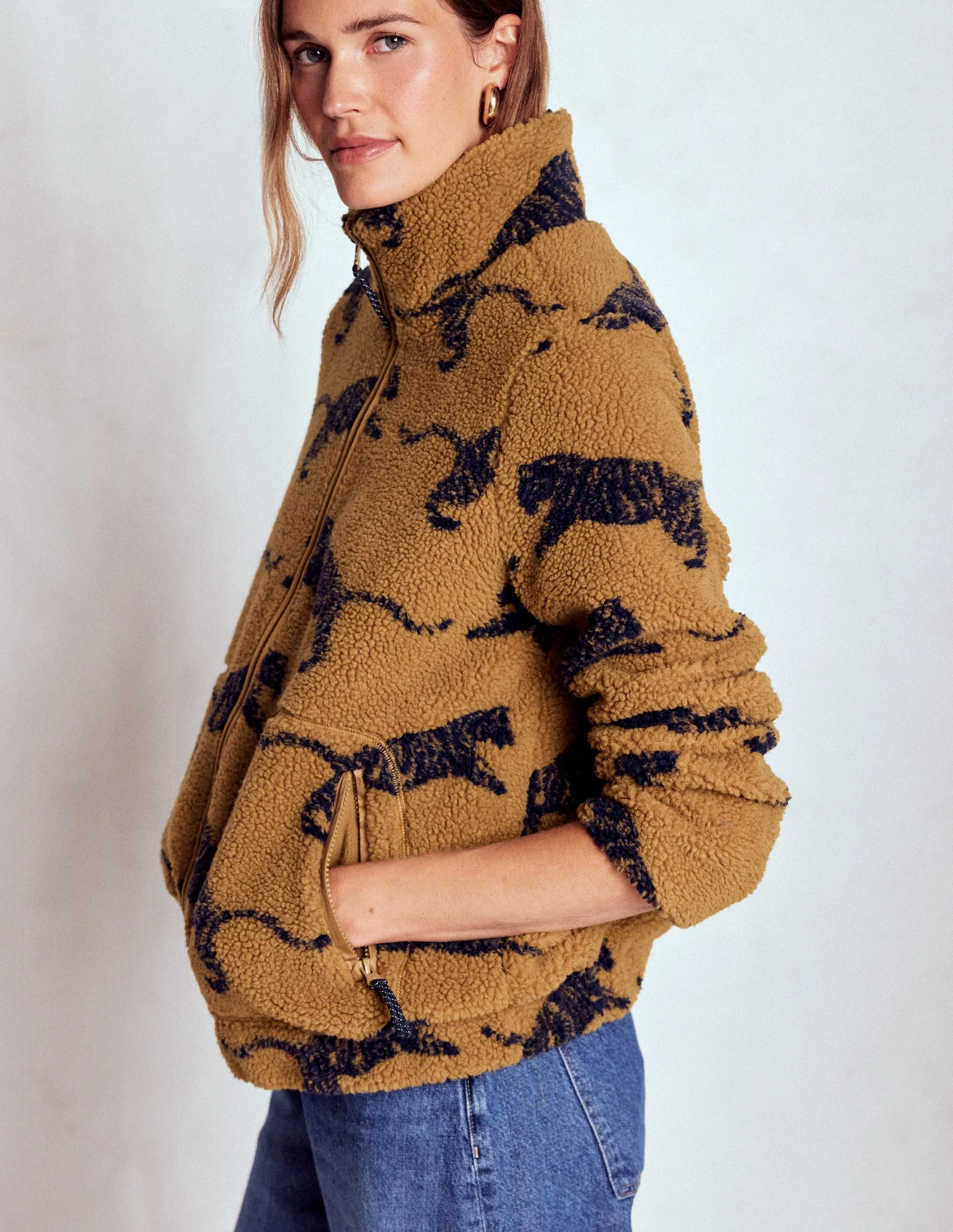 Westminster Borg Jacket-Hazelnut Brown, Leaping Tiger AntiStatic Lining