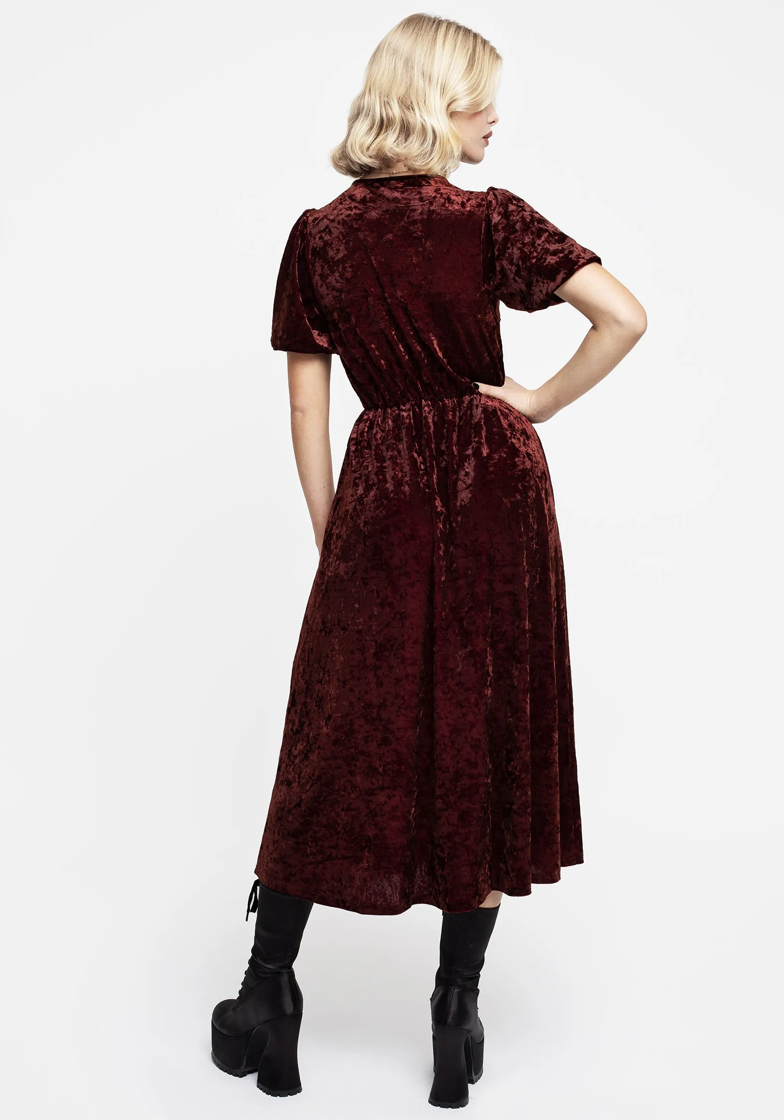 Refined Aesthetic Sporty Comfort Essence Crushed Velour Button Up Midi Dress