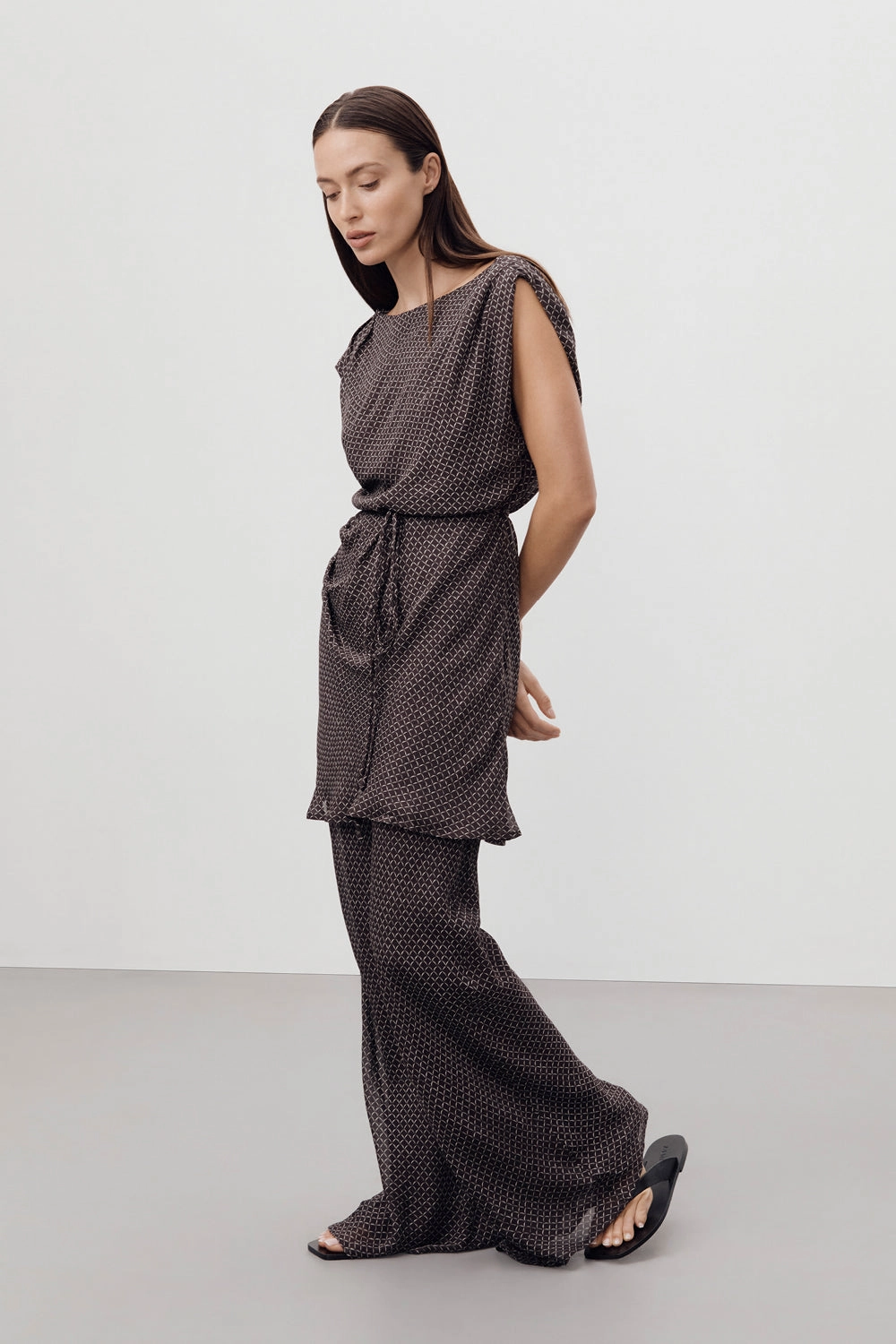 Stretchable Fabric TIA CHOC MICRO CHECK BIAS PANT