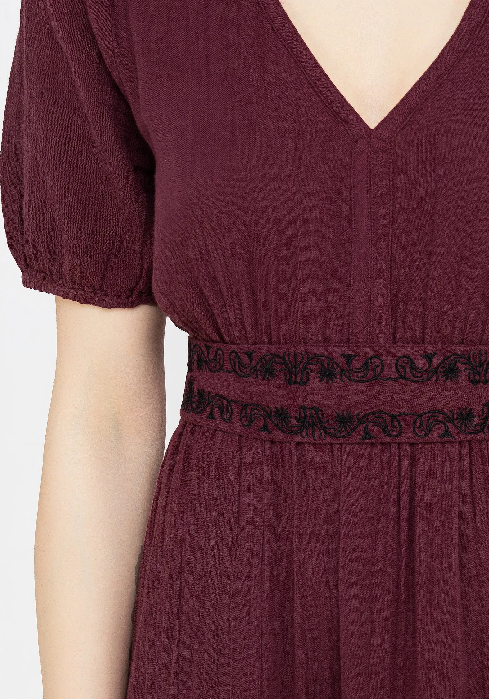 Visual Balance flowy style Poultice Embroidered Cotton Midi Dress