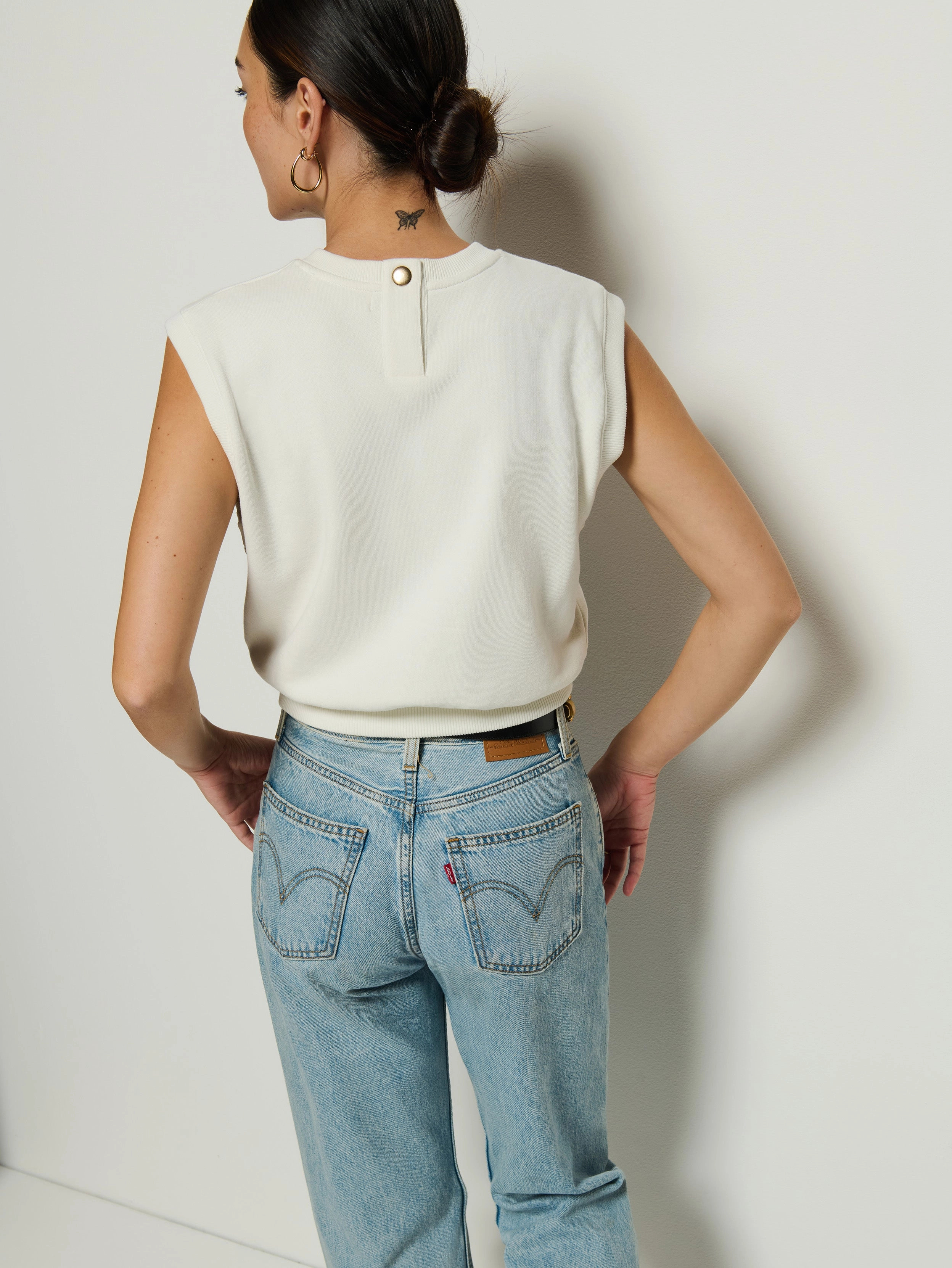 Anti-pilling belt accents Billie Tank Sweatshirt