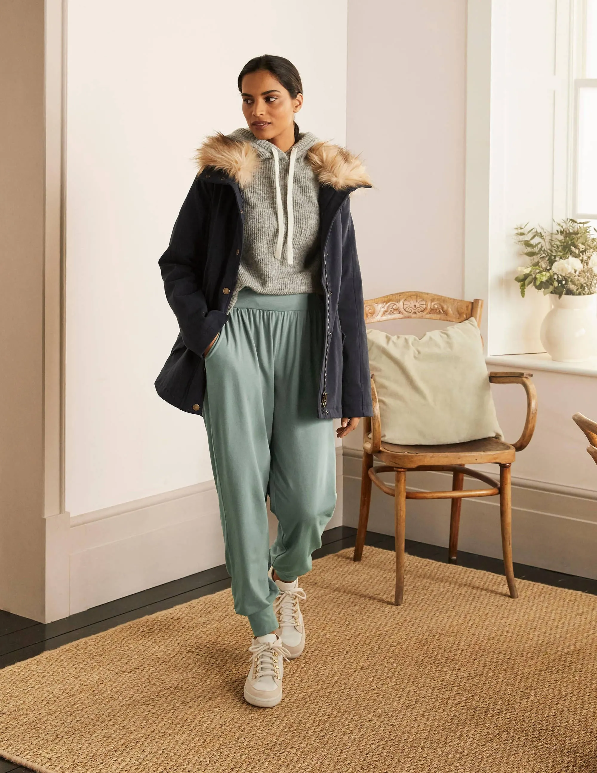 Softened Hem Non Restrictive Fit Hareem Jersey Joggers-Alder