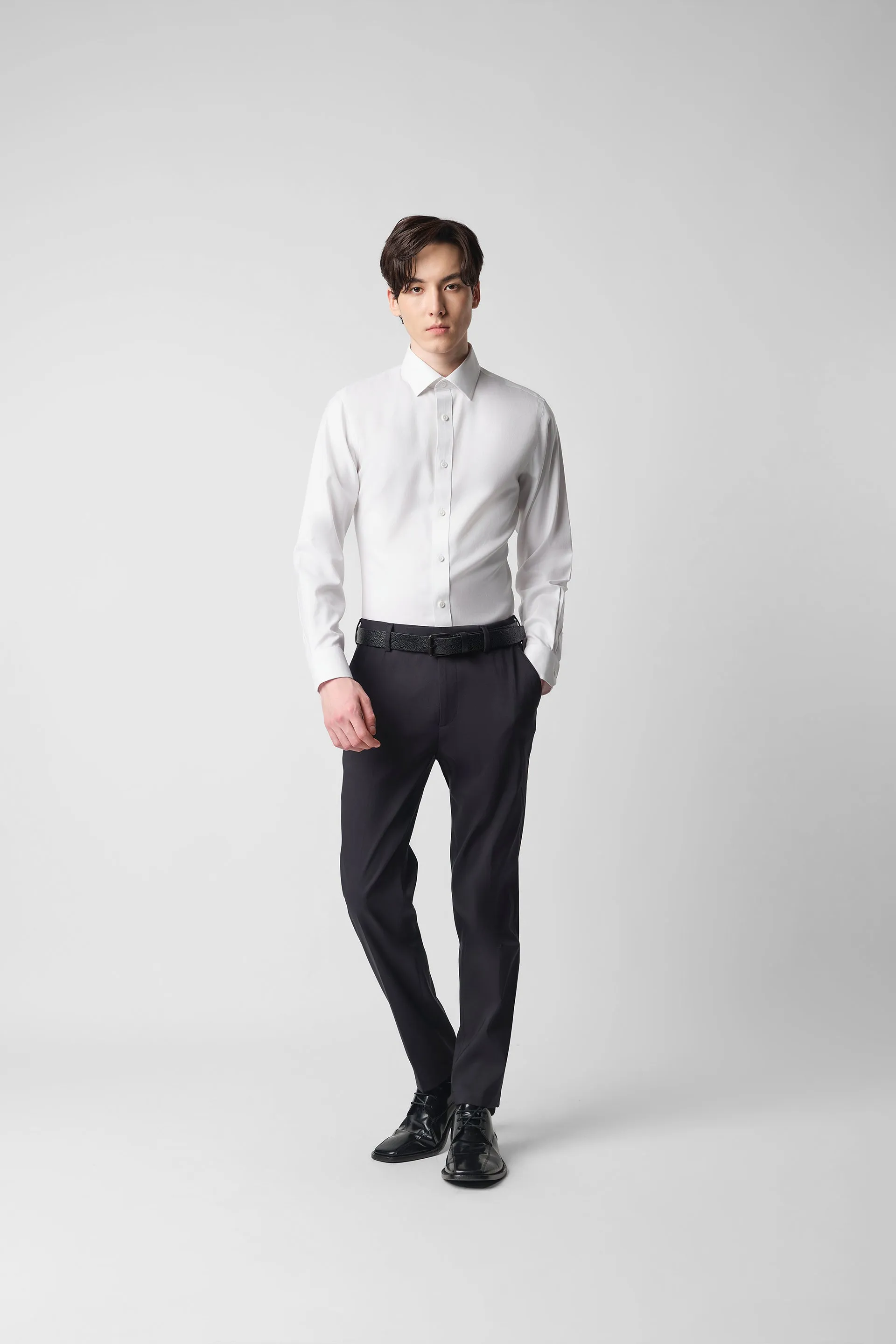 Ventilated Back Panel Repel? Royal Oxford Dress Shirt | White WH001Z