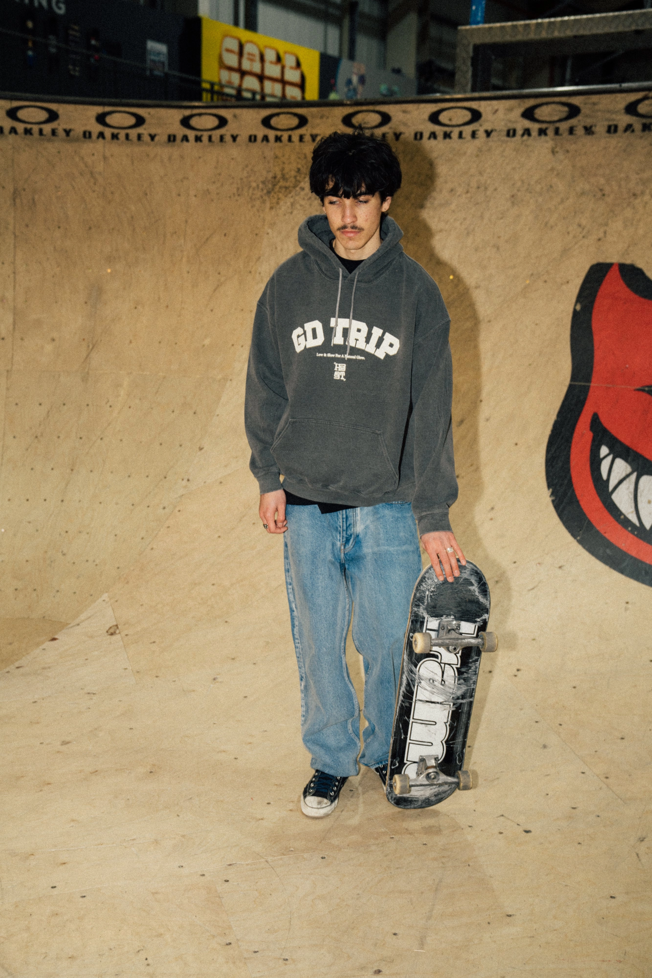 disabled friendly Minimal Style HAVE A GD TRIP 'Varsity' Vintage Washed Hoodie - Charcoal