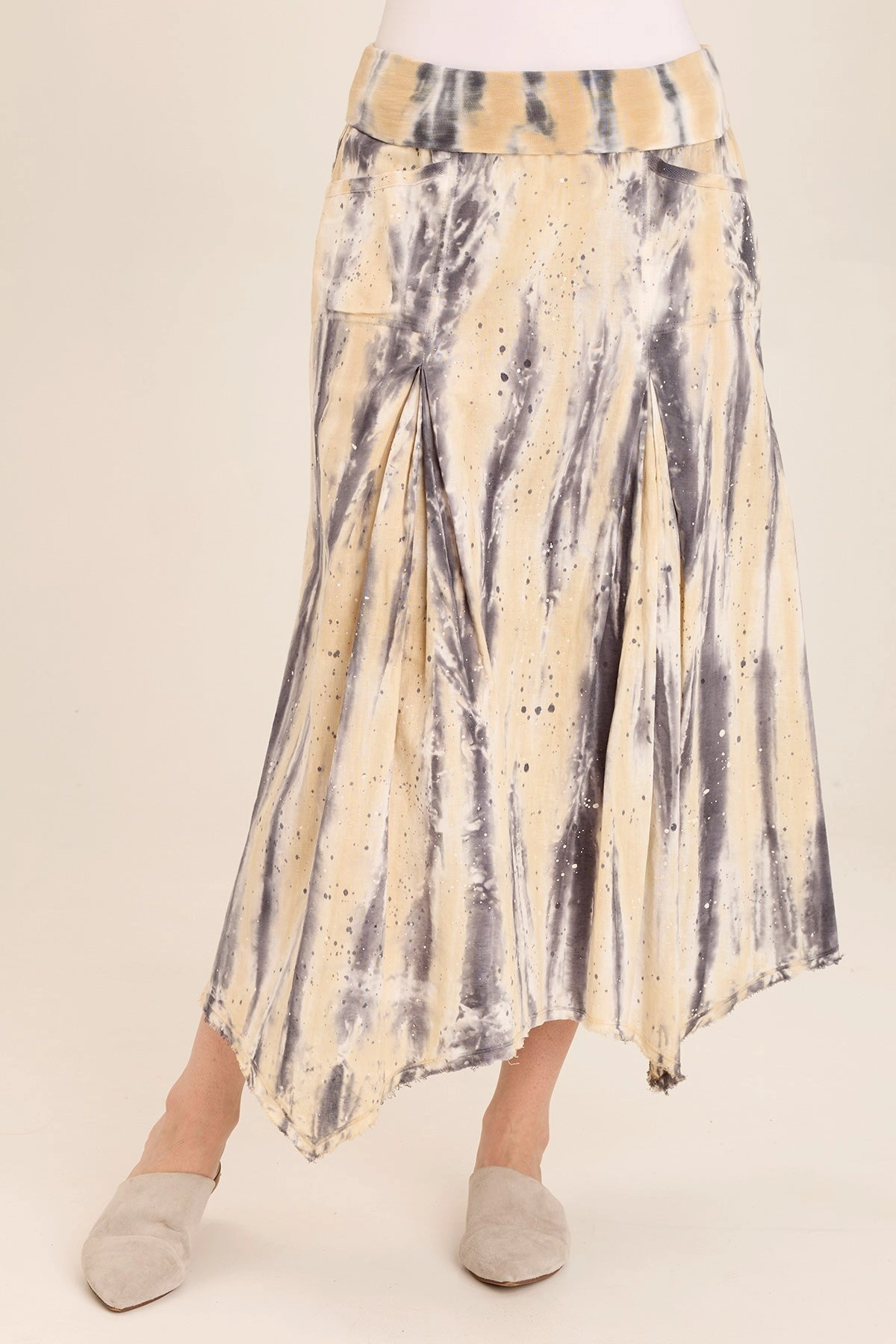 Pull On Style Triste Linen Bohemian Sharkbite Maxi Skirt