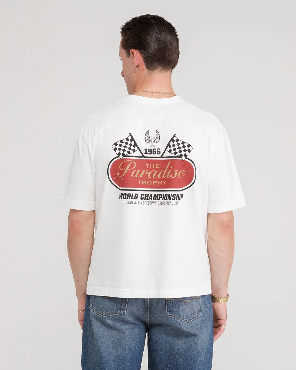 Cozy Look Trendy Apparel Paradise Trophy Boxy T-Shirt - Off White
