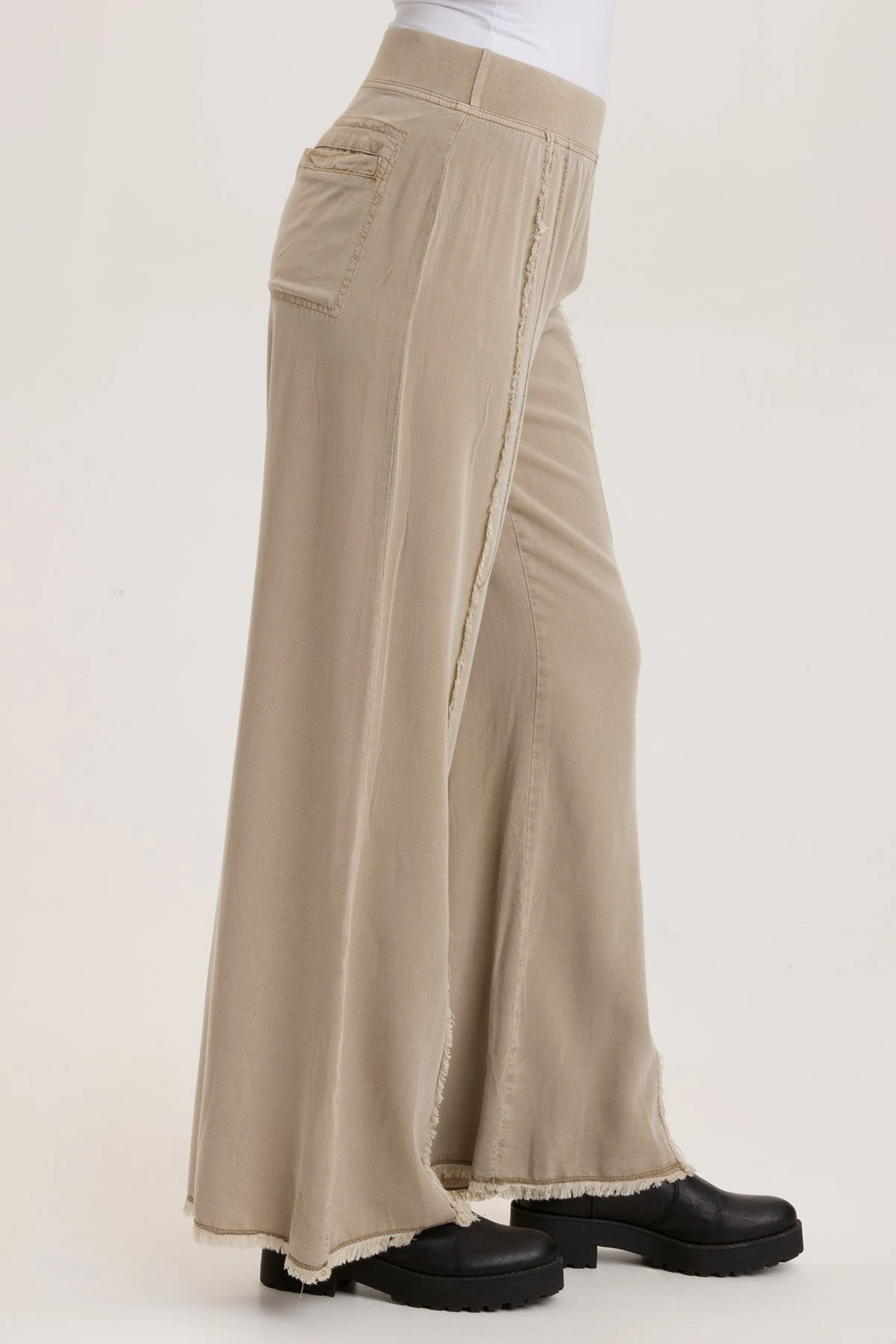 Snug Waist Reinforced Seams Twill Beach Trouser