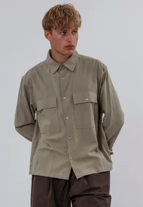 TWO POCKET RELAXED LINEN BLEND SHIRT LIGHT KHAKI Handcrafted Detail