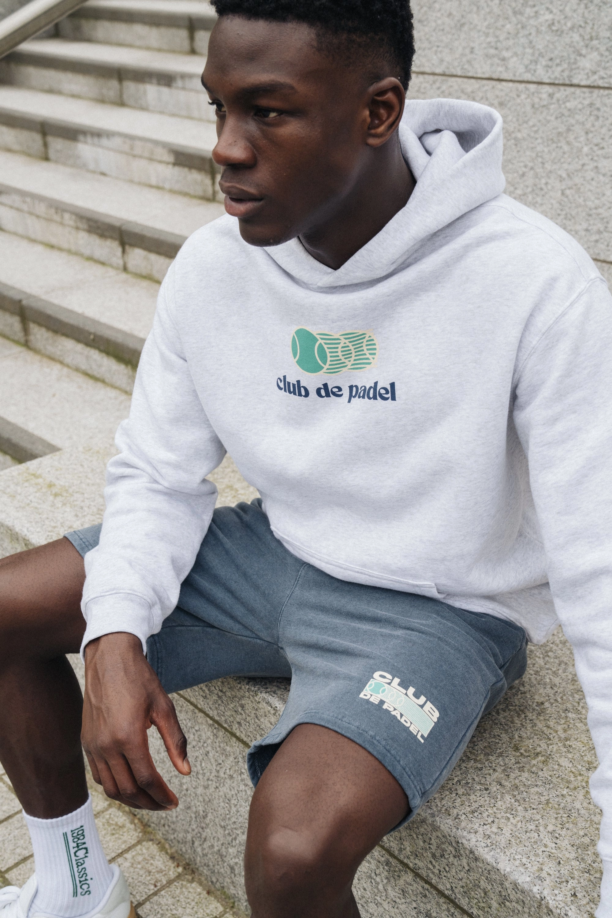 Club de Padel 'Vibora' Hoodie - Ash Grey Photography Ready Fashion Statement