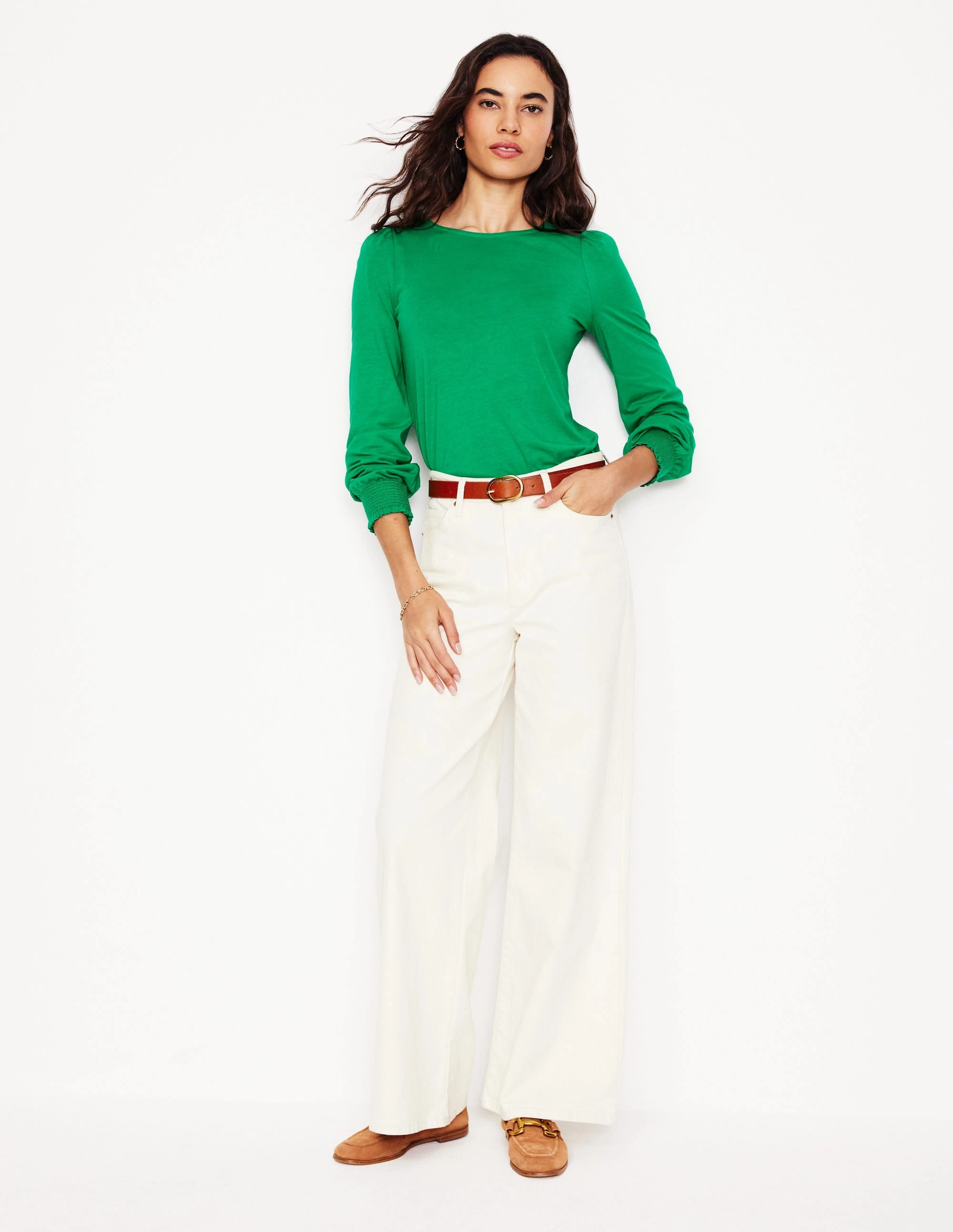 Ergonomic Shoulder Shape UltraStretch Smocked Cuff Supersoft Top-Rich Emerald