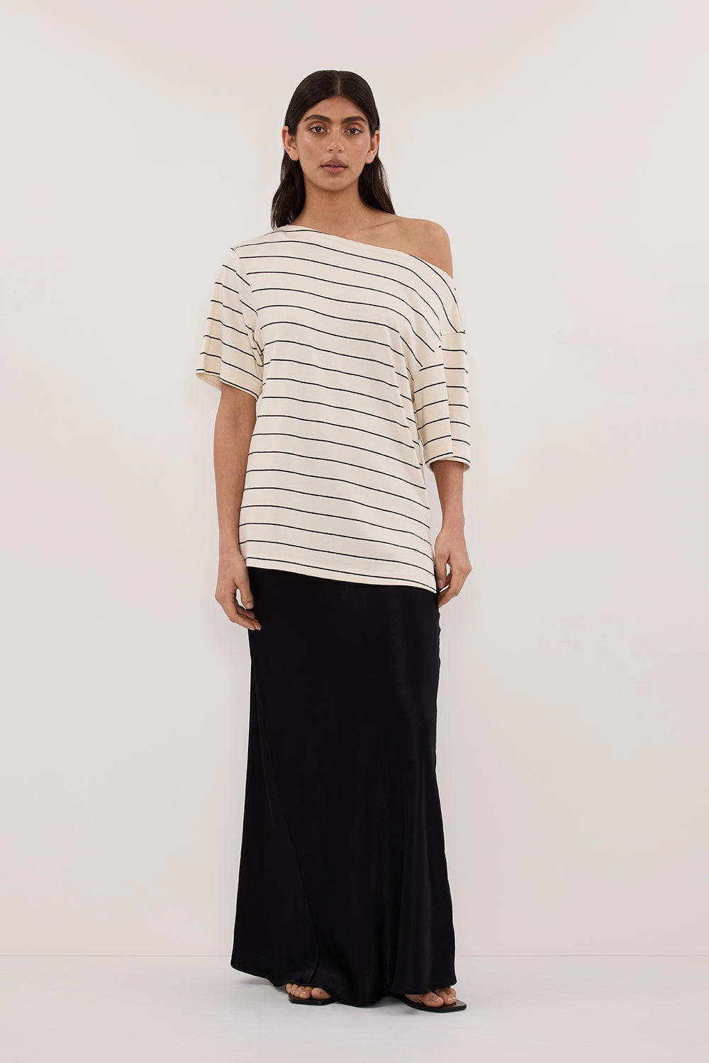 ESME OFF WHITE  STRIPE ASYM TEE EasyCareFabric Perfect Layering