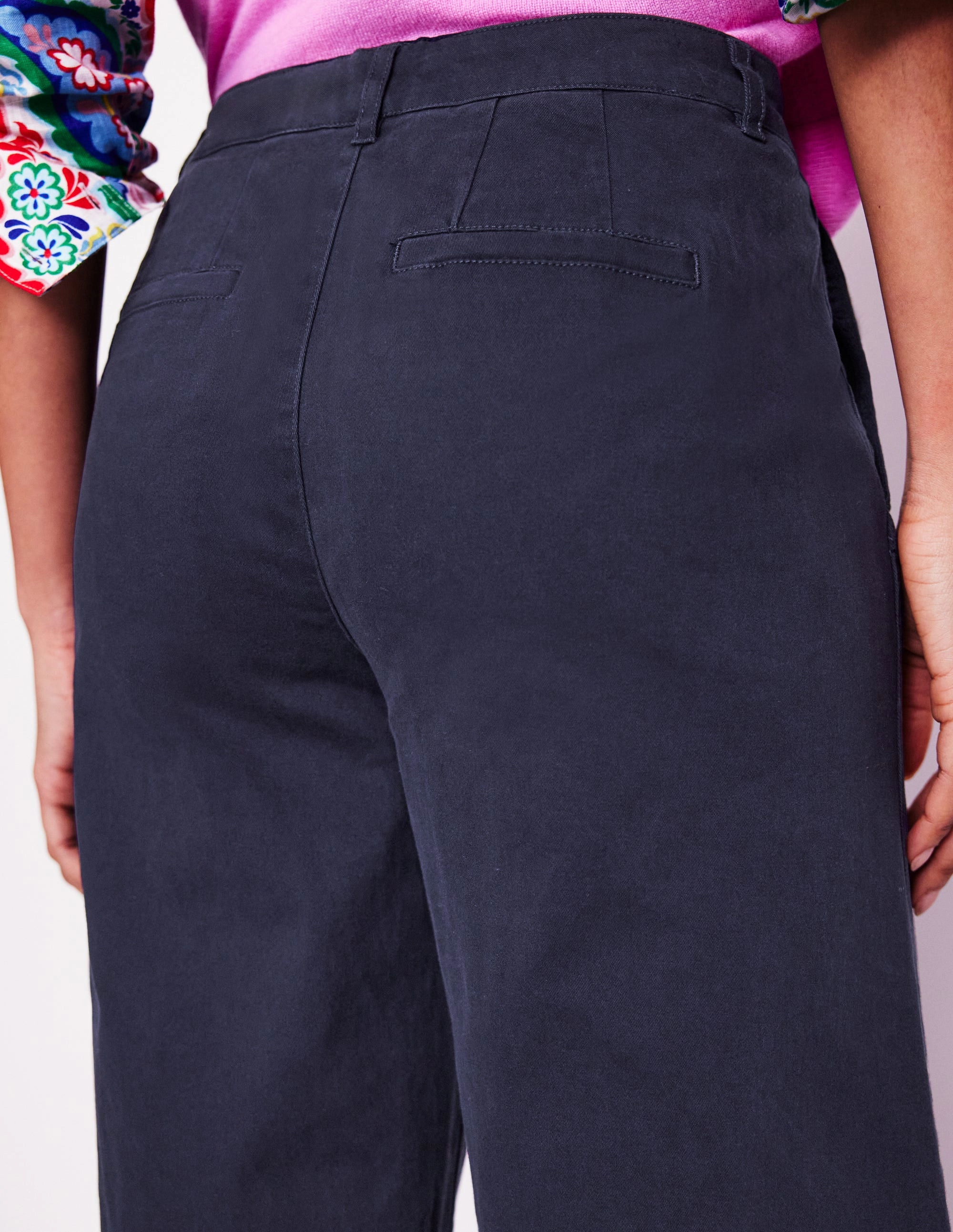 Barnsbury Crop Chino Trousers-Navy Functional Wear Casual Vibes