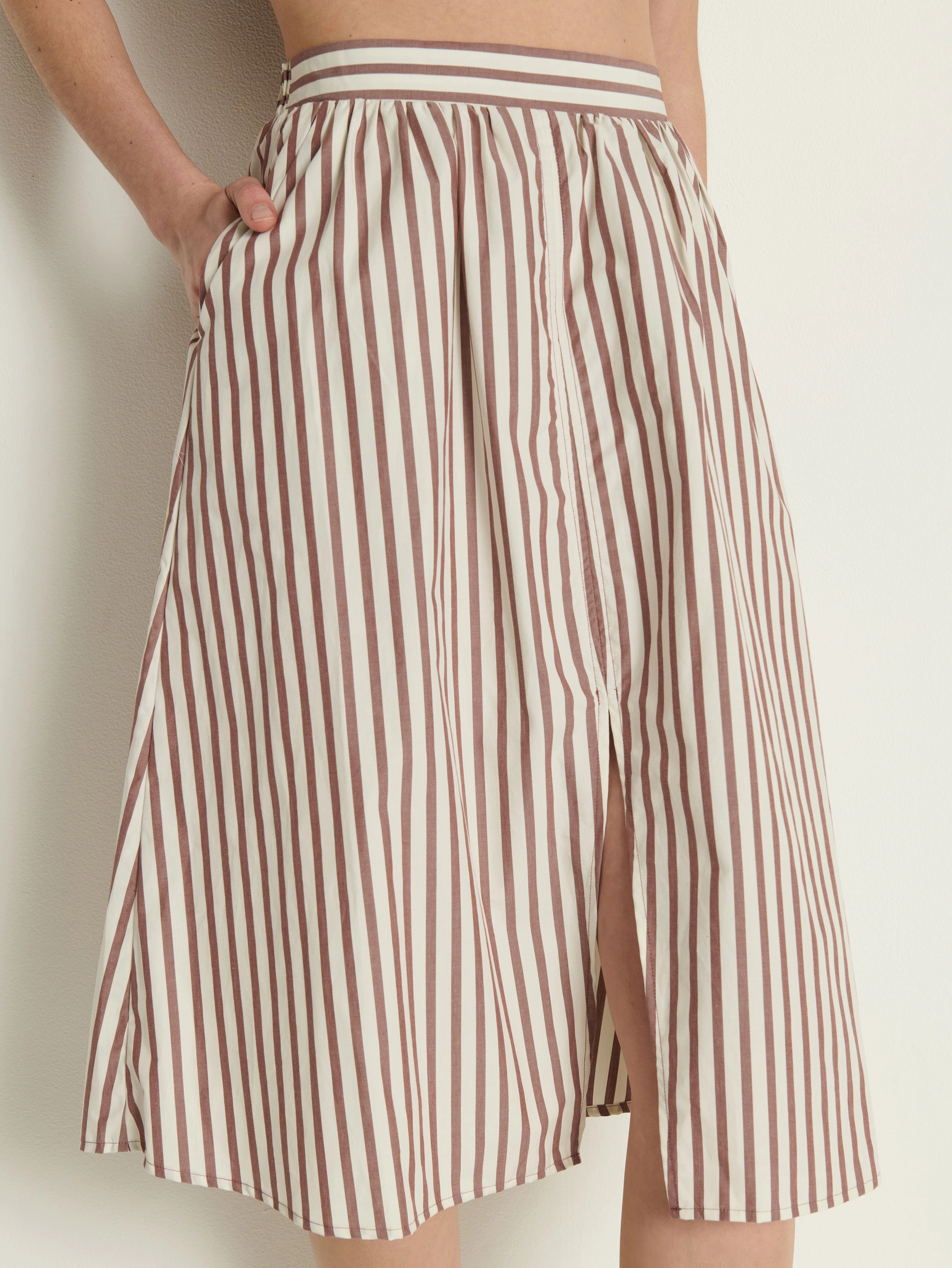 Refined Sophistication Breathable Material Tatiana Midi Skirt