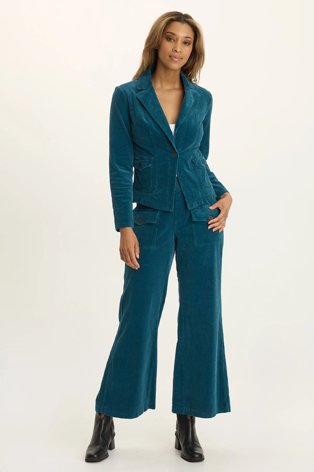 Veera Wide-Leg Corduroy Pant Outdoor Flex Lightweight Feel