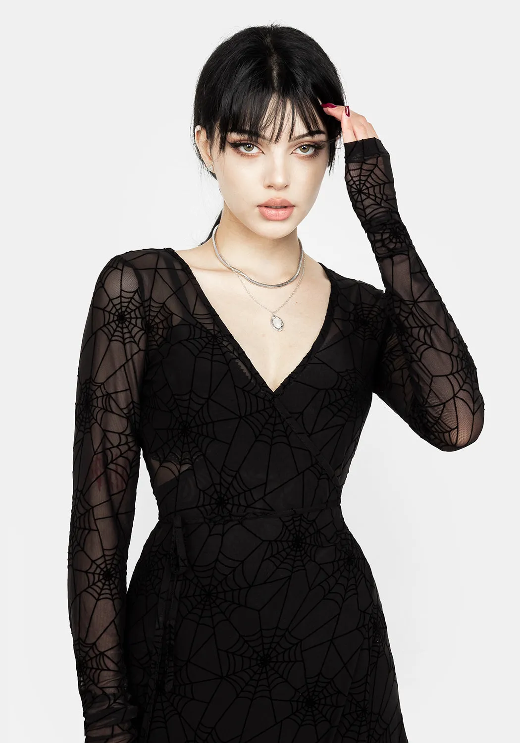 Slim Touch Texture Flow Venom Mesh Wrap Dress