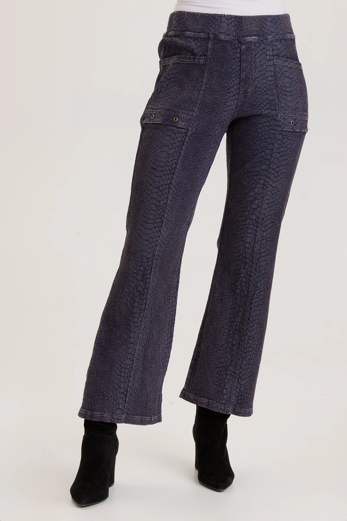 Light Stretch Jenika Flare Pant