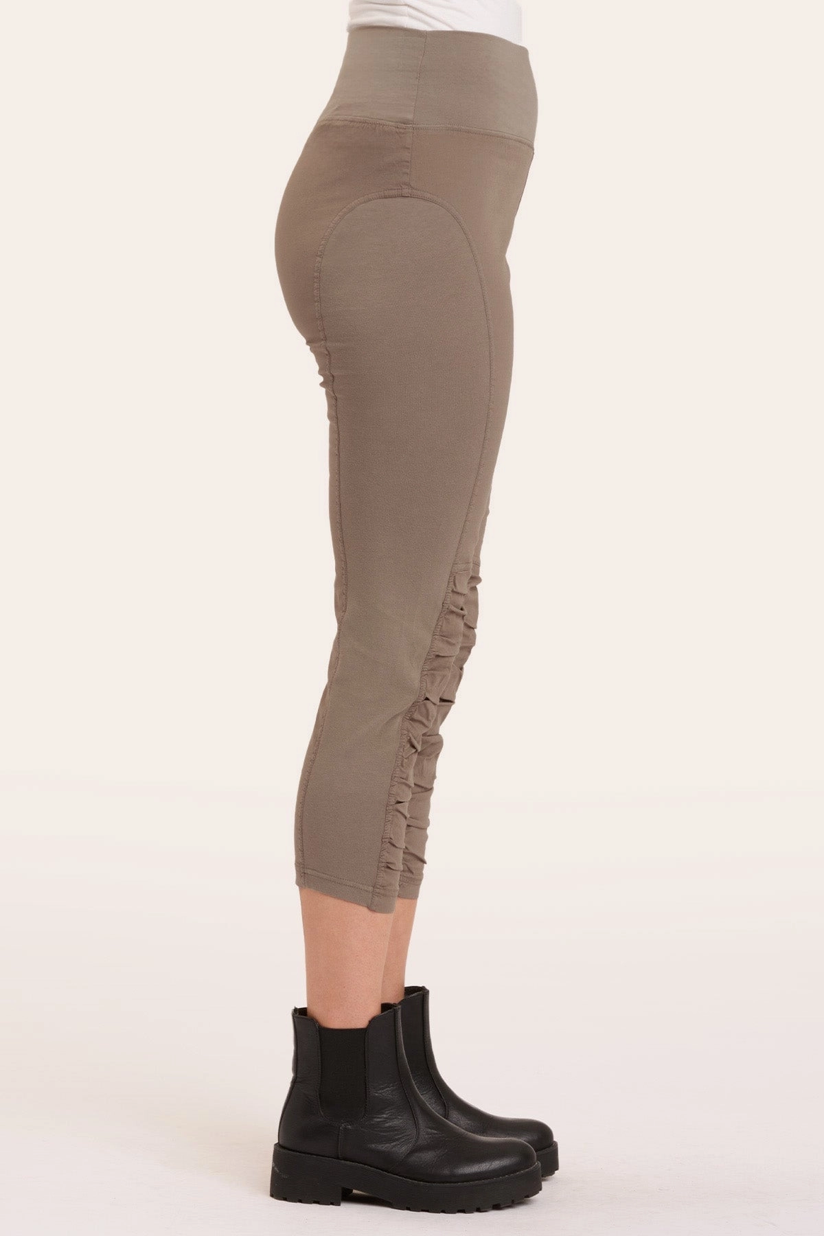 High Waist Jetter Weightless Compression