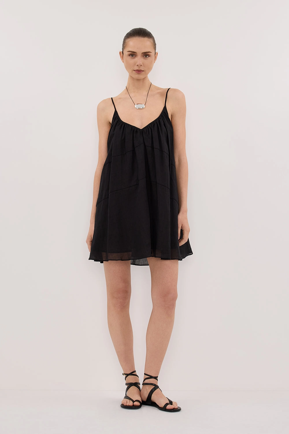 KAHN BLACK RAMIE MINI DRESS Farm Scene Relaxing Style