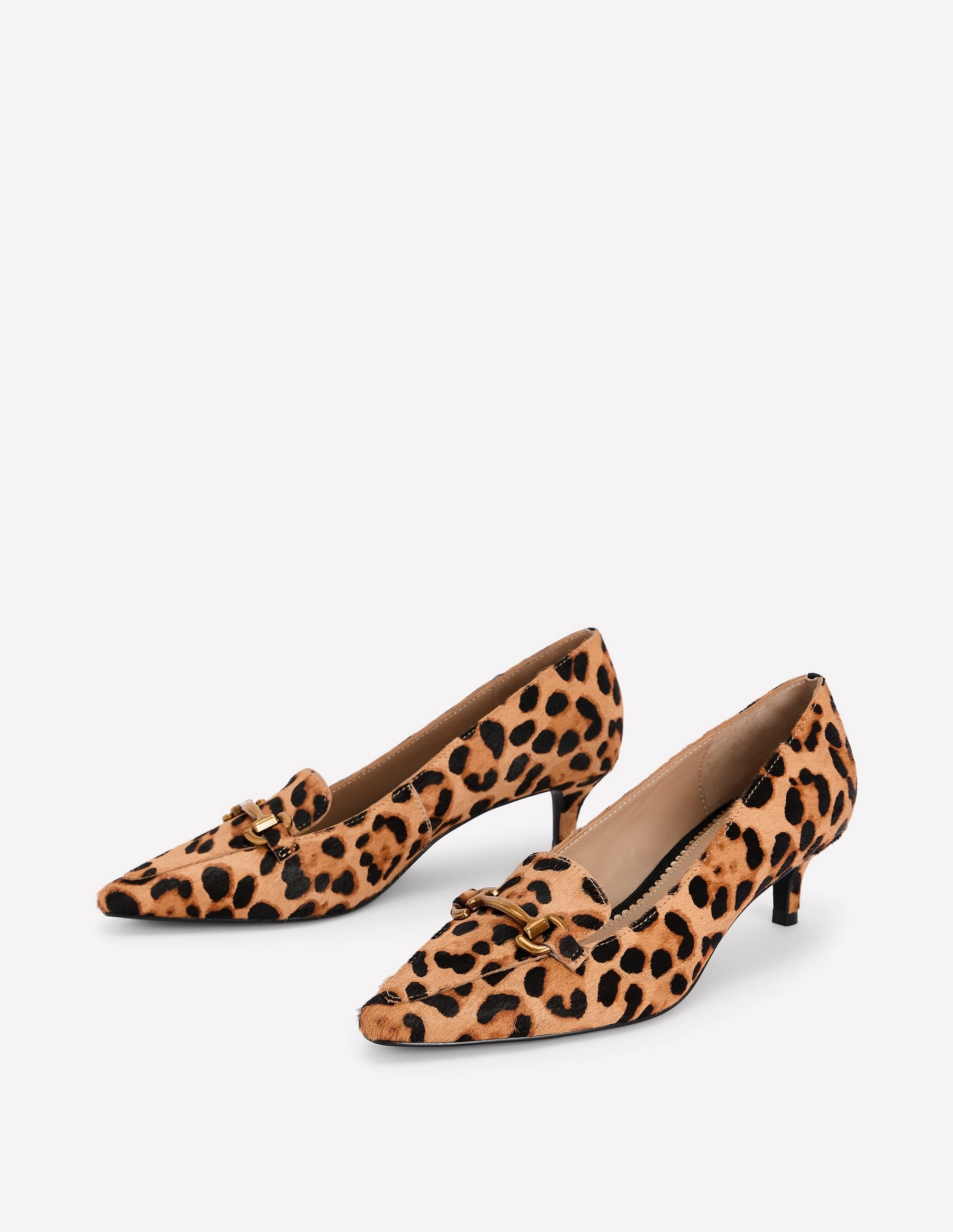 Iris Heel Snaffle Point Loafer-Leopard Casual Style