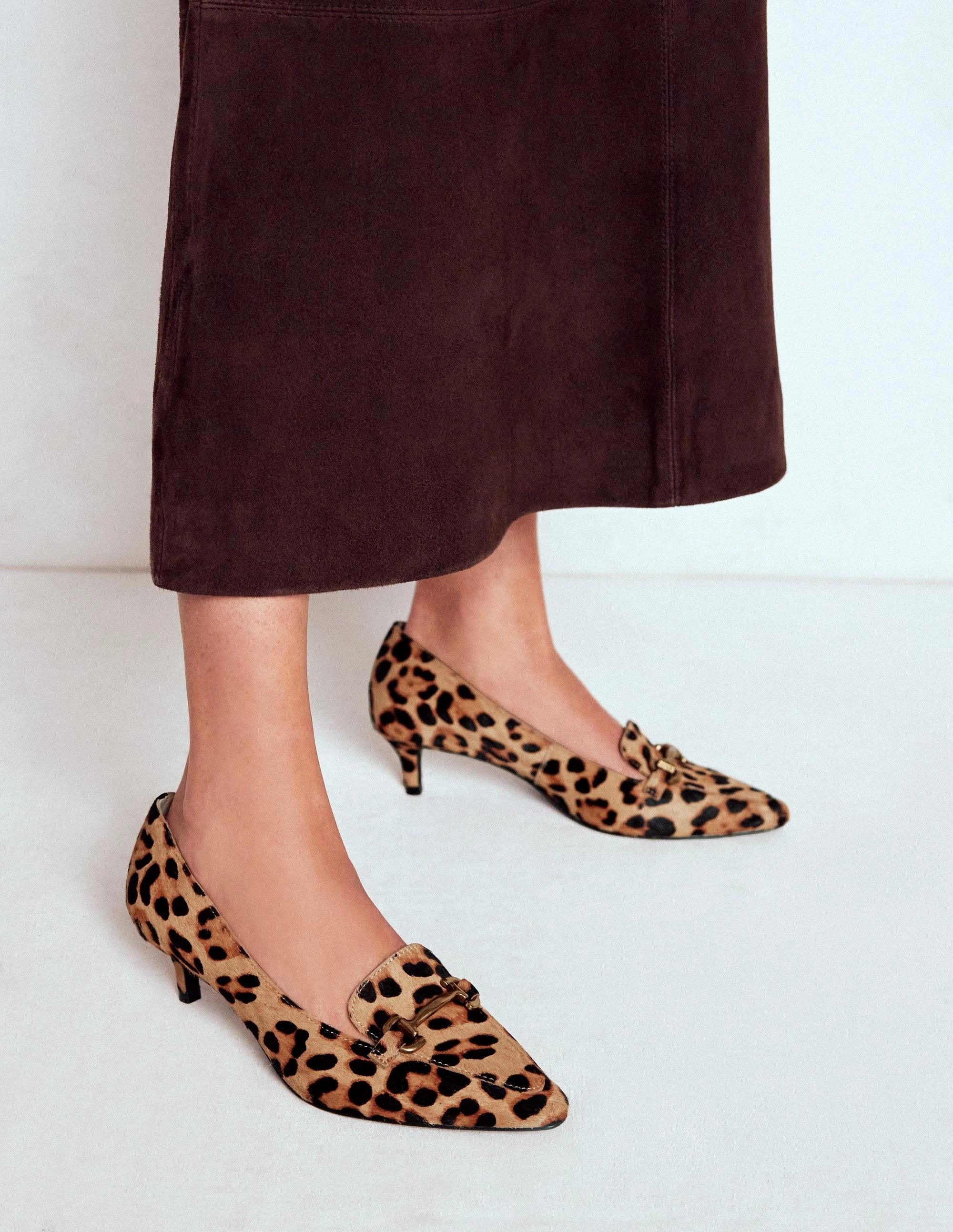 Iris Heel Snaffle Point Loafer-Leopard Sleek Sandals