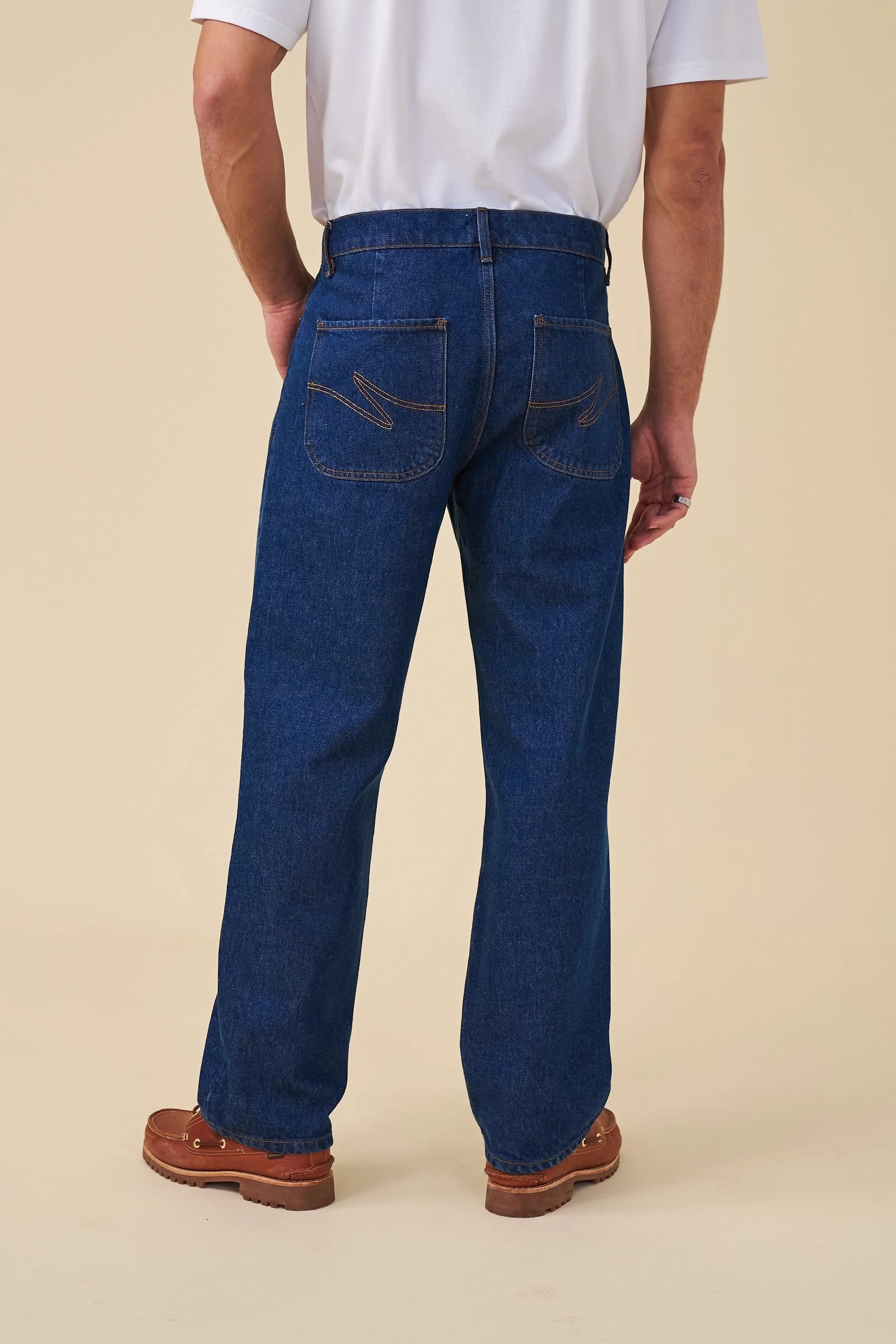 Multi Pocket System FlexibleStretchWeave bound Union Denim Jean - Mid Blue