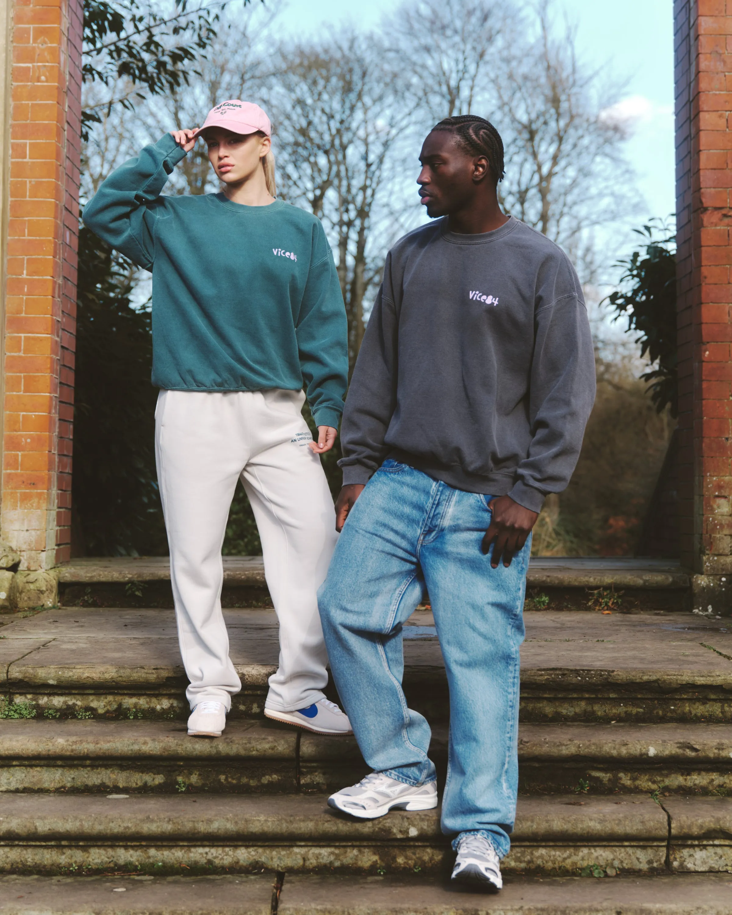 Vice 84 'Original Sporting Goods' Vintage Washed Sweater - Bottle Green Classic Winter Cable Stitch