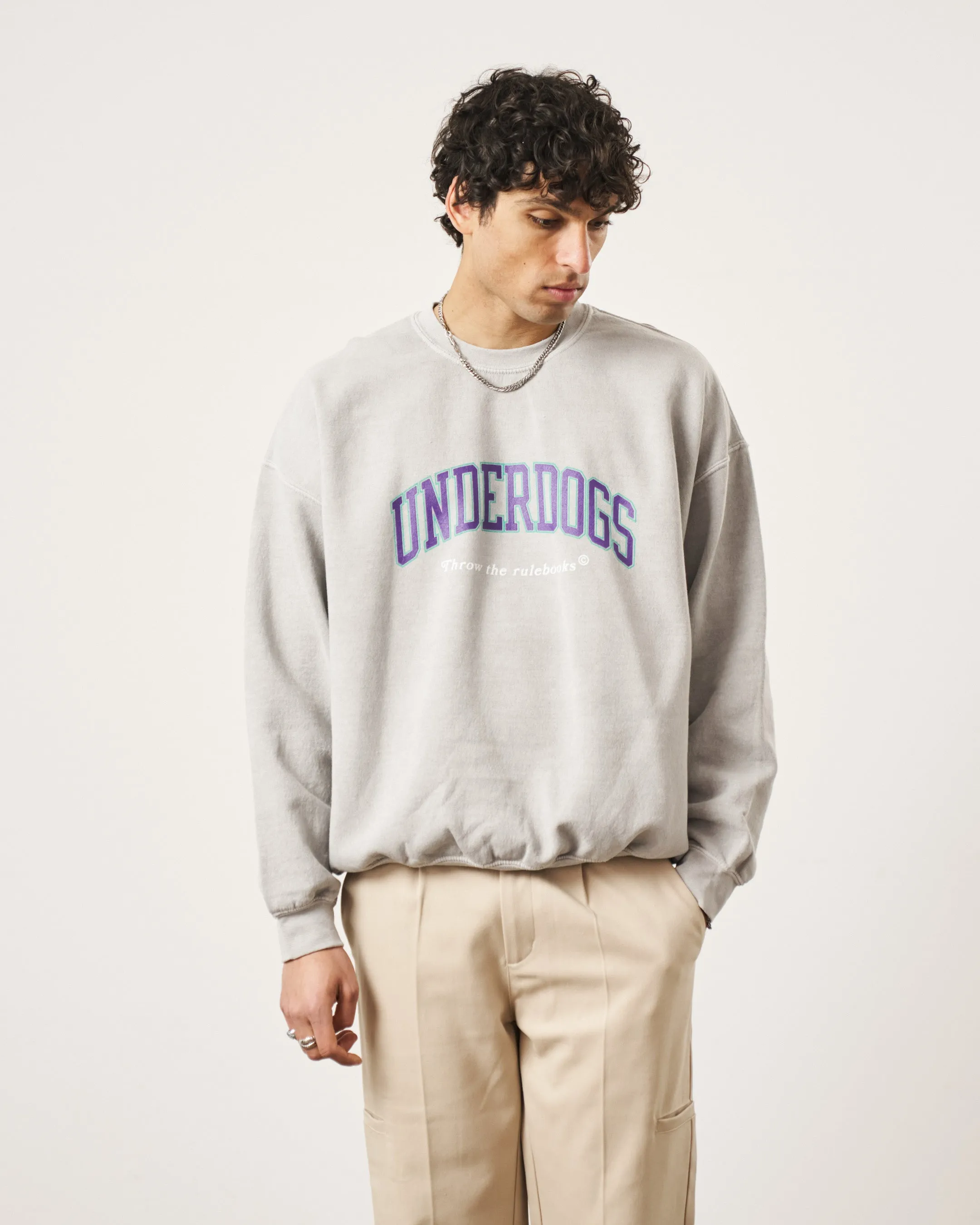 Essential Layer Lightweight Cable Pattern Vice 84 'Underdogs' Vintage Washed Sweater - Ash Grey